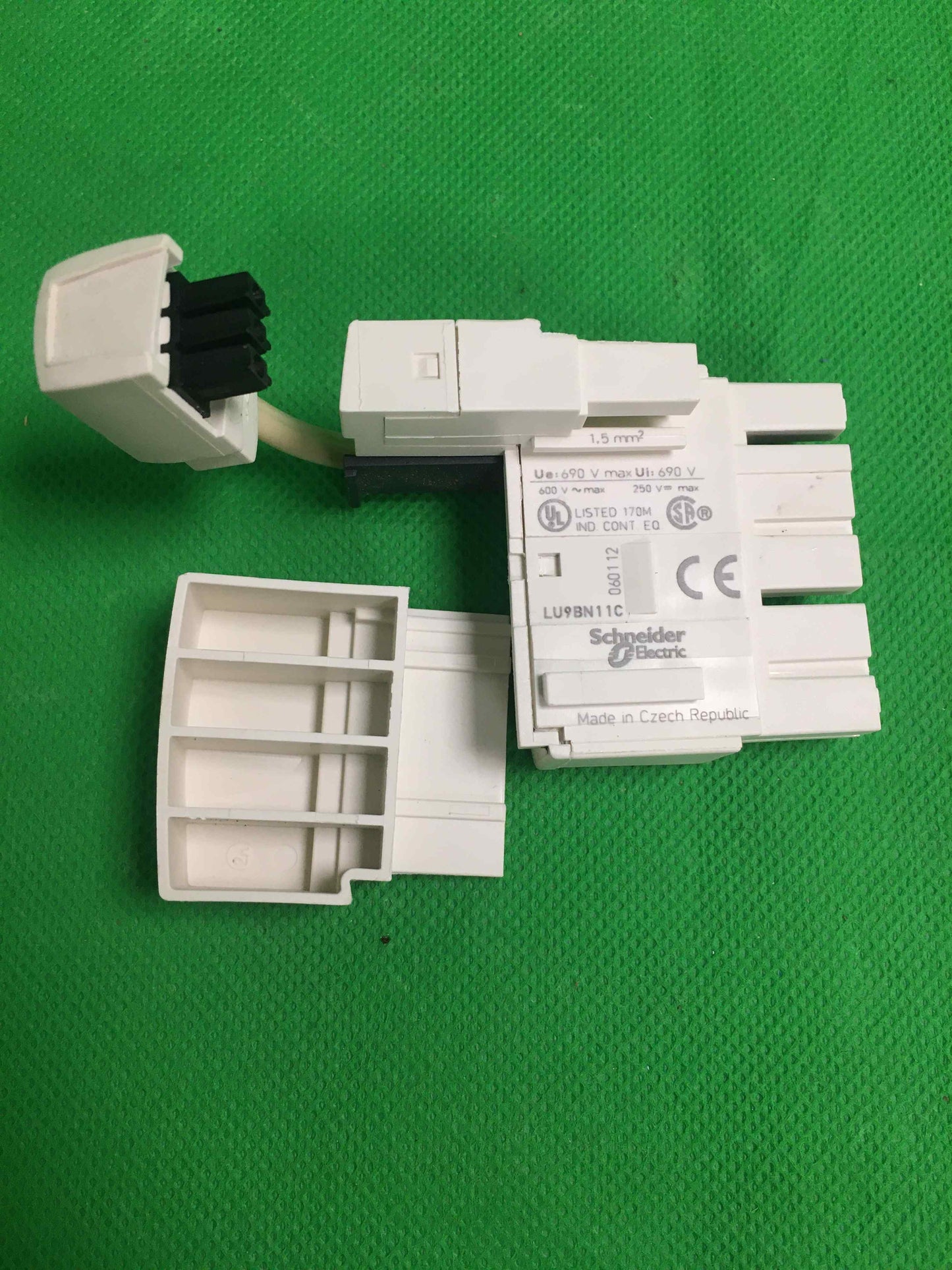 Schneider Electric-LU9BN11C/LU9BN11C