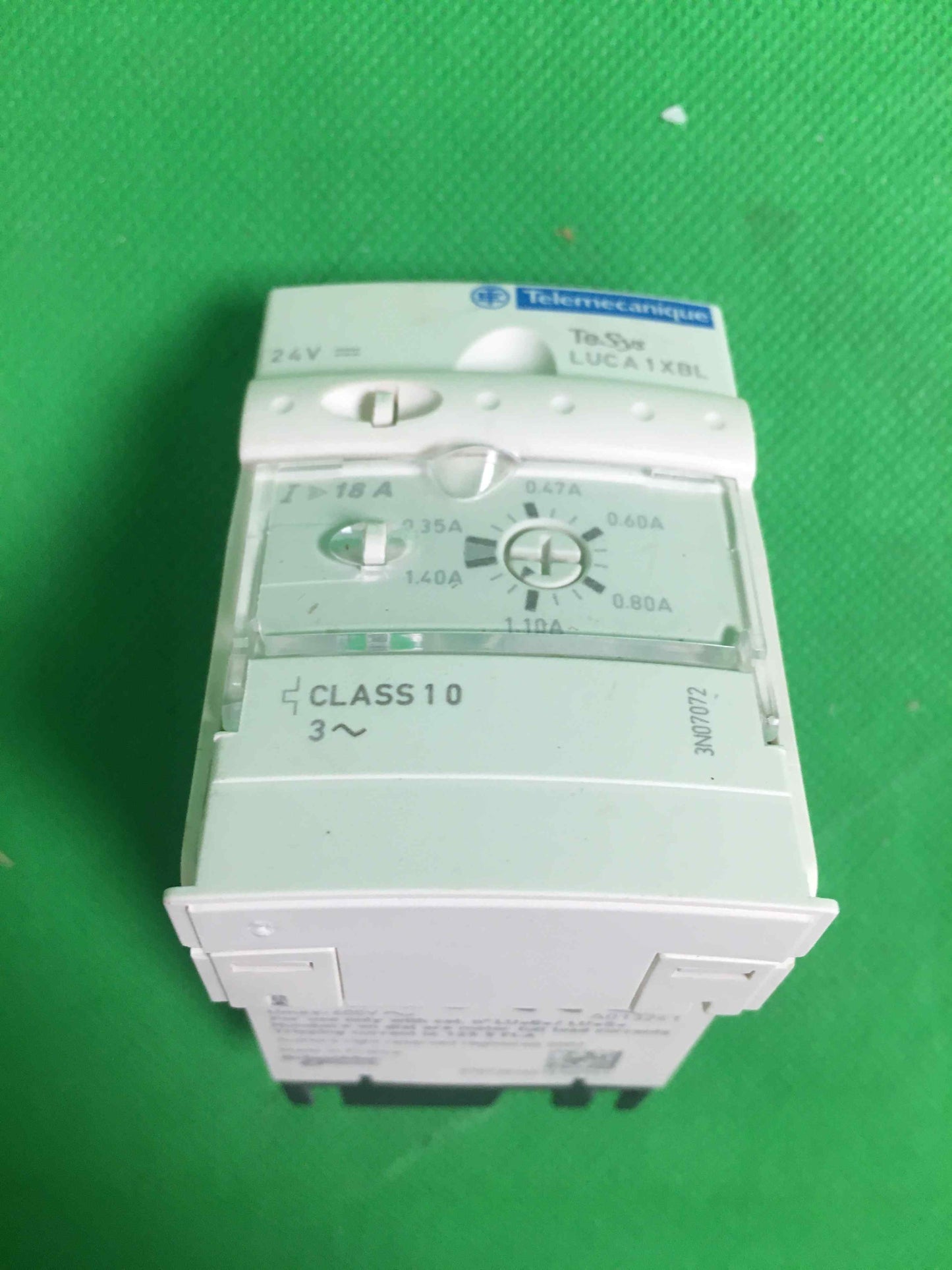 Schneider Electric-LUCA1XBL/LUCA1XBL