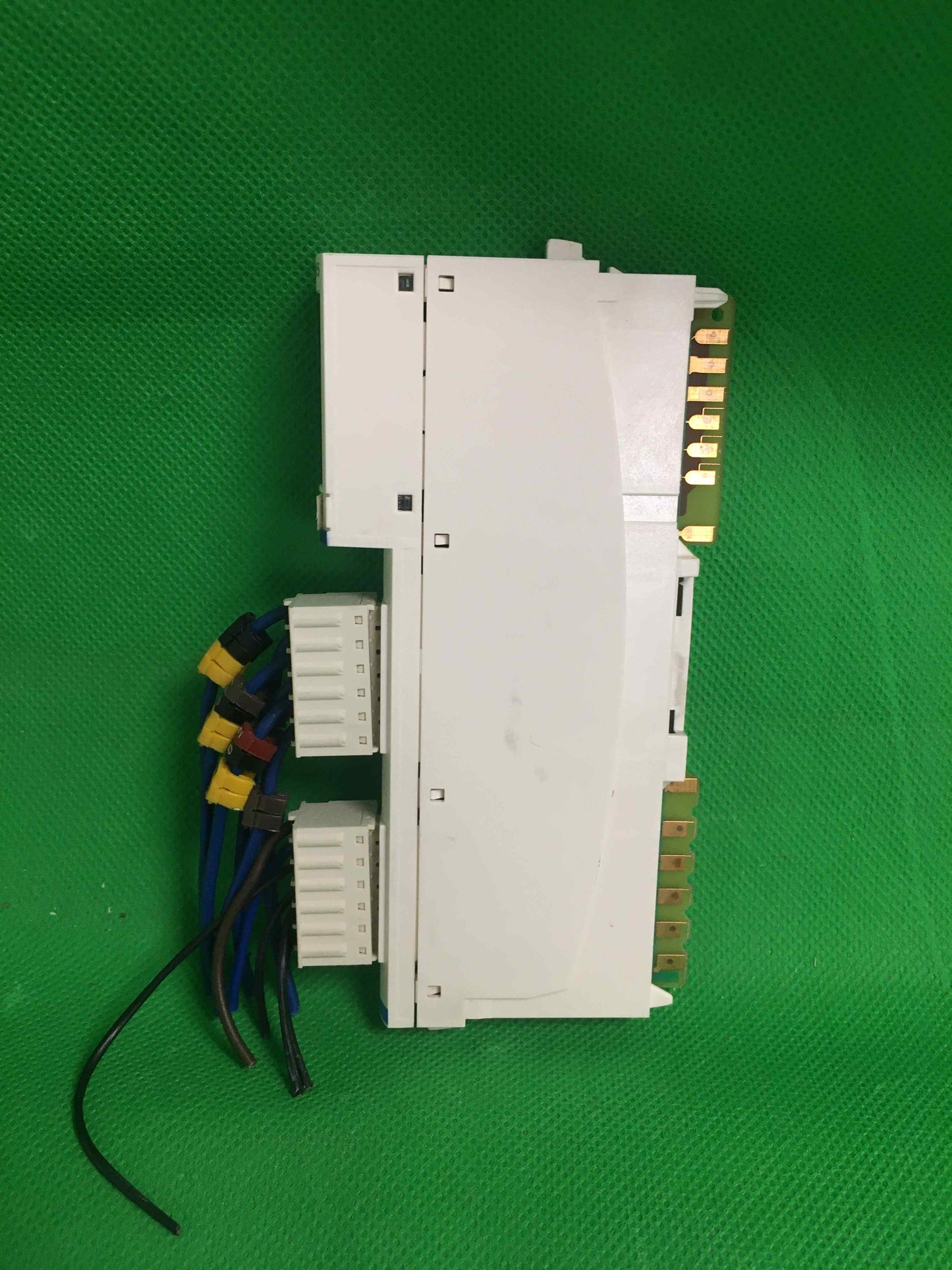 Schneider Electric-STBDDO3605/STBDDO3605