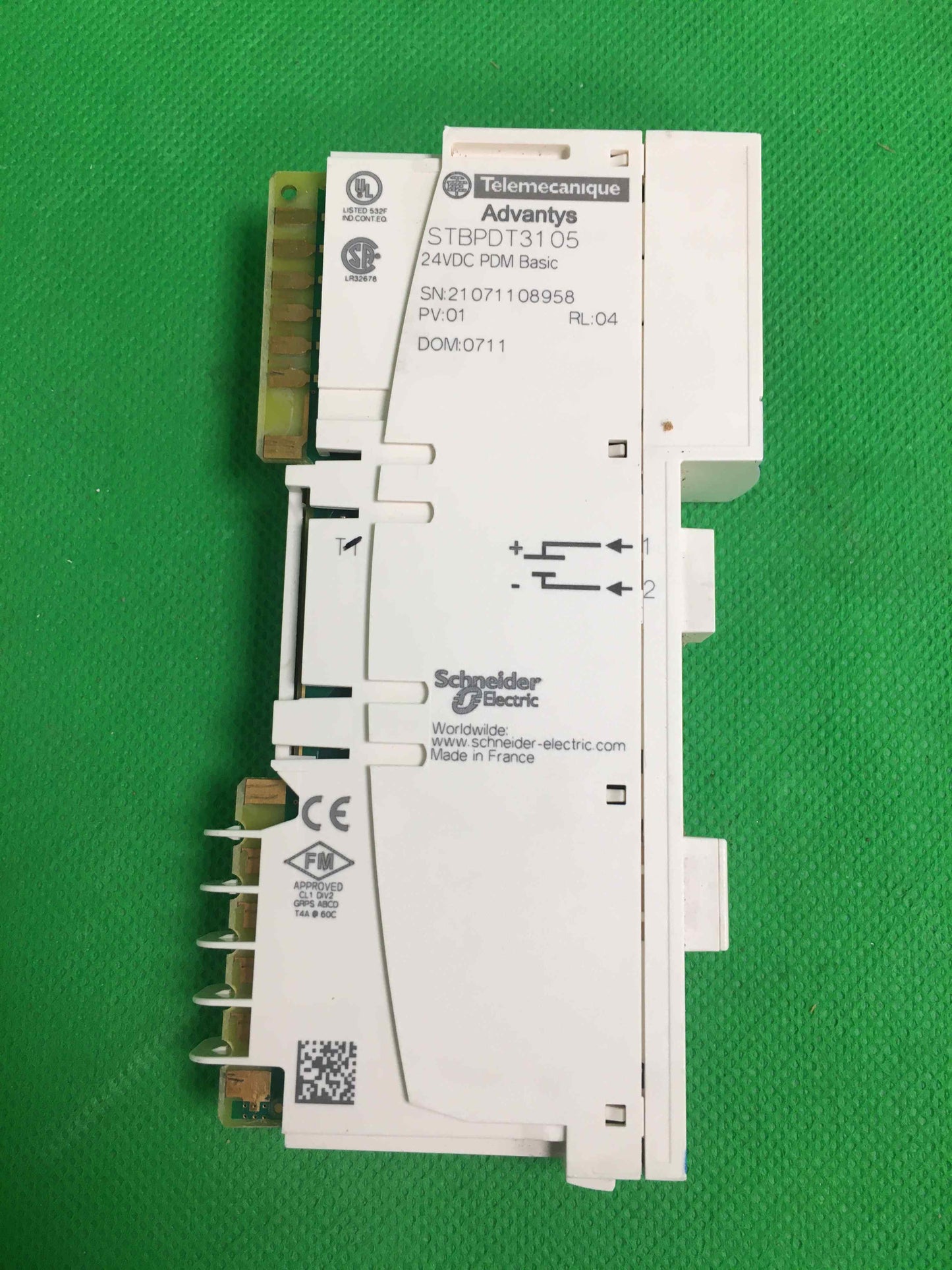 Schneider Electric-STBPDT3105 USED/STBPDT3105
