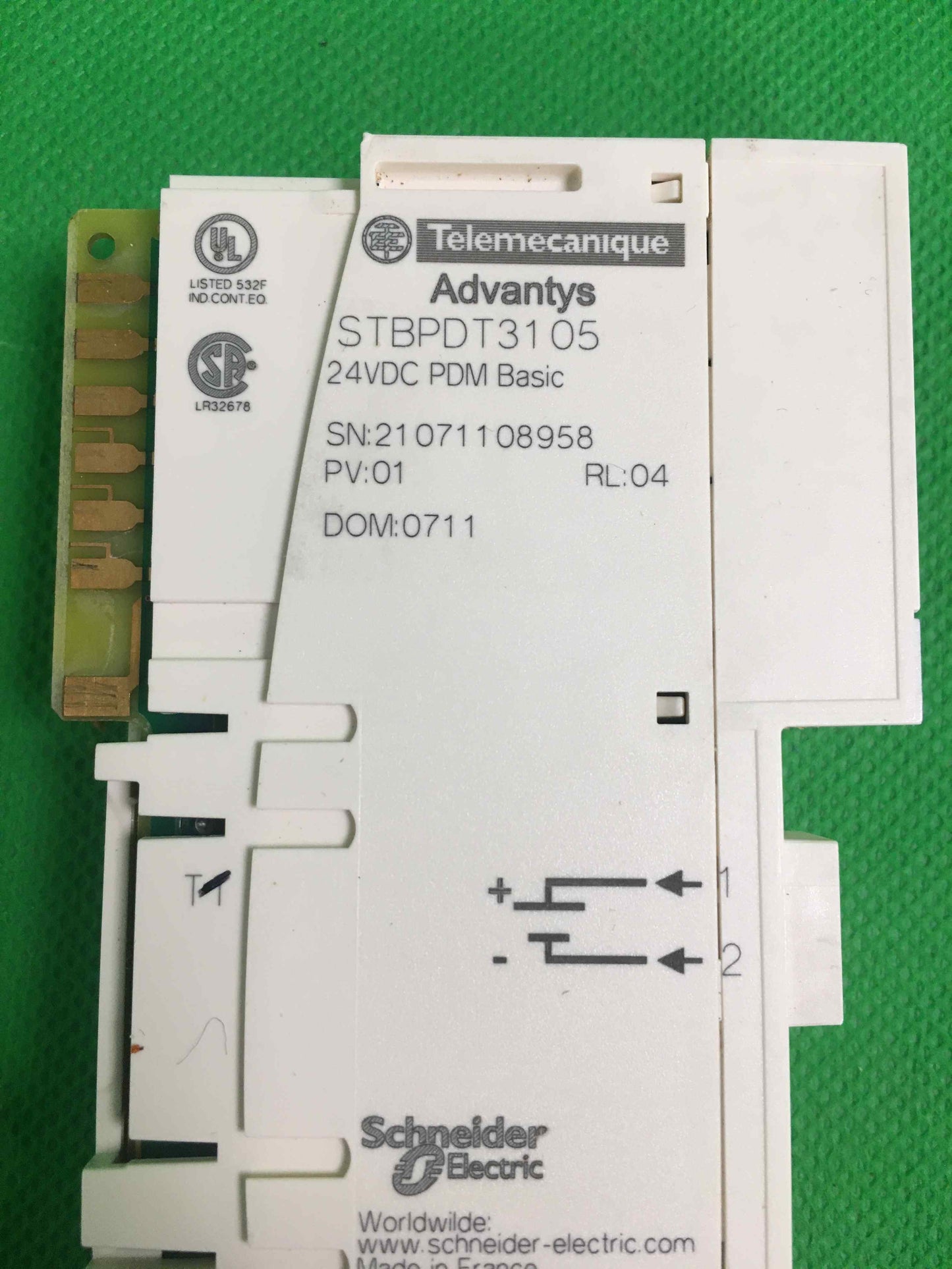 Schneider Electric-STBPDT3105 USED/STBPDT3105