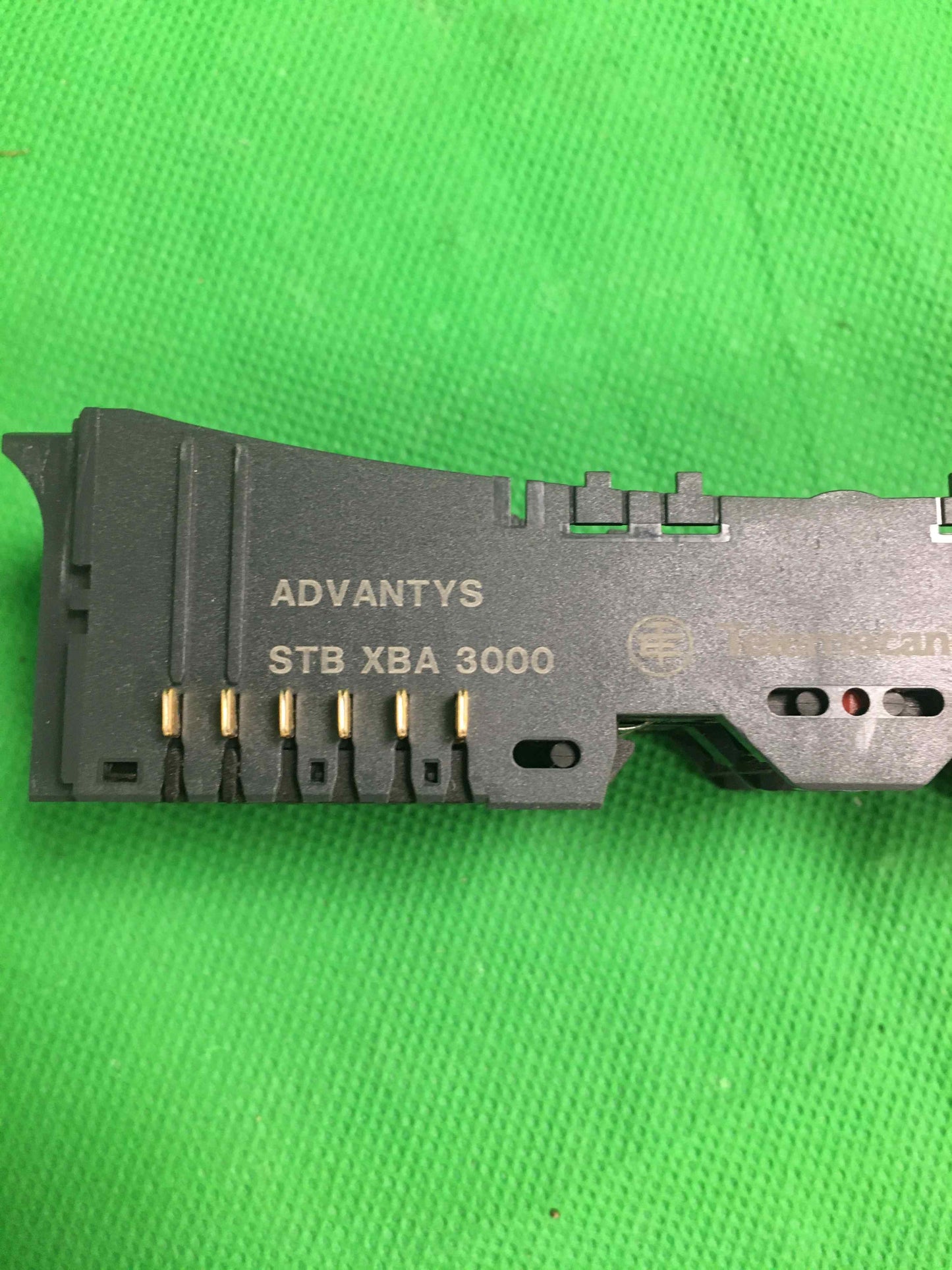 Schneider Electric-STB XBA 3000 USED/STBXBA3000