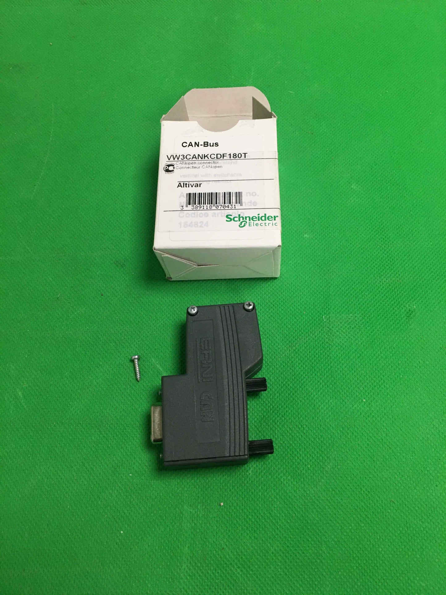 Schneider Electric-VW3CANKCDF180T/VW3CANKCDF180T