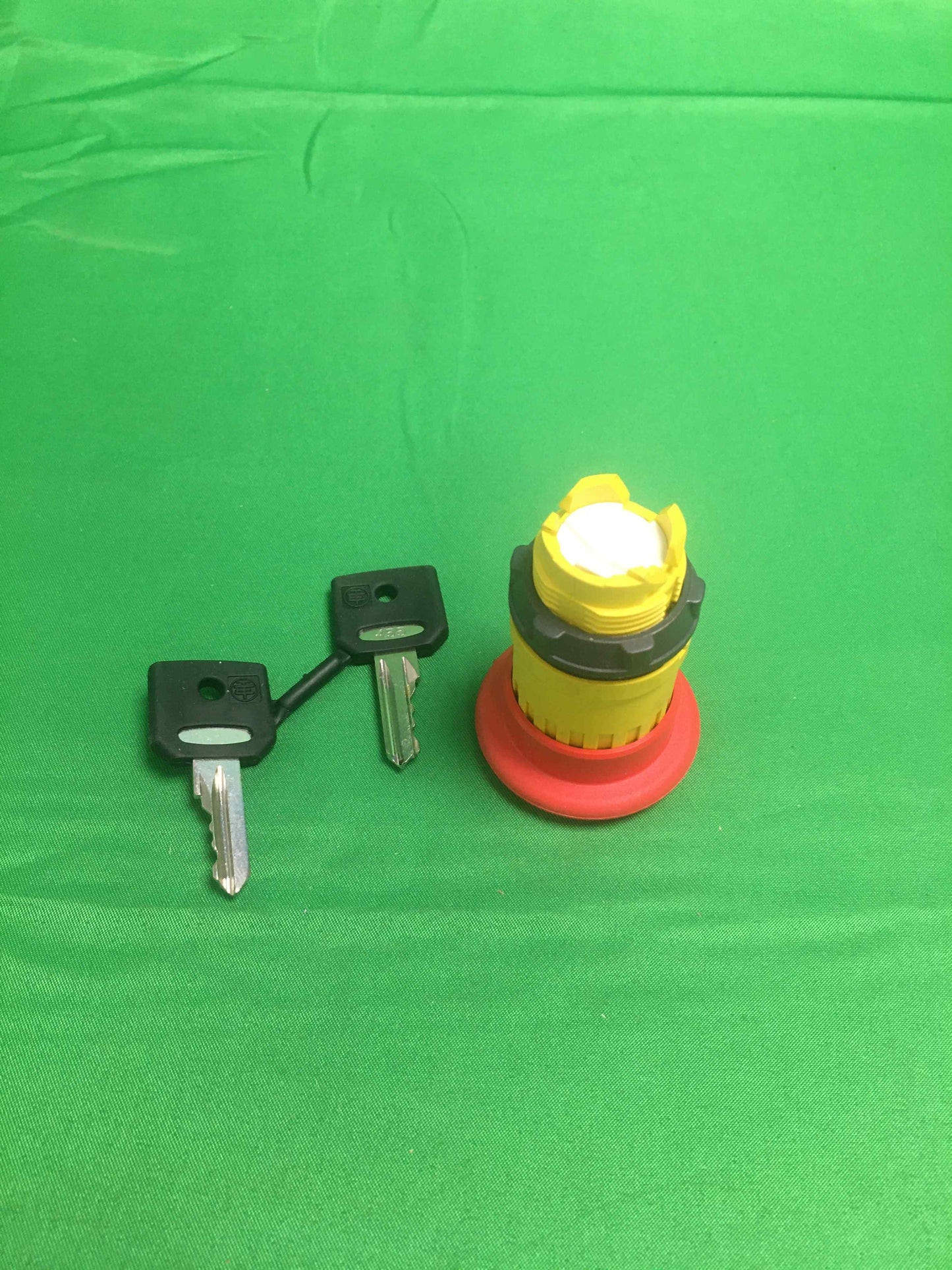 7674