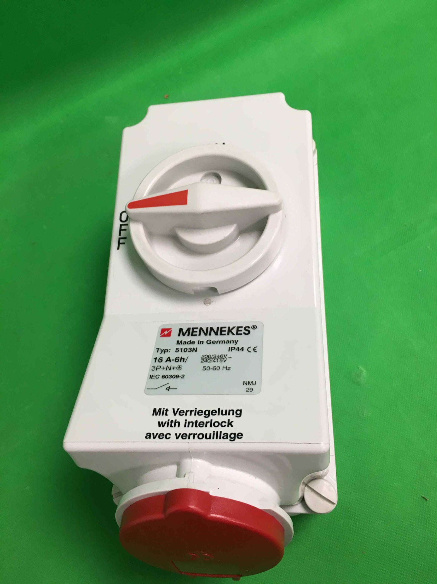 MENNEKES-5103N 16A-6h 3P+N+T/5103N16A6h3PNT