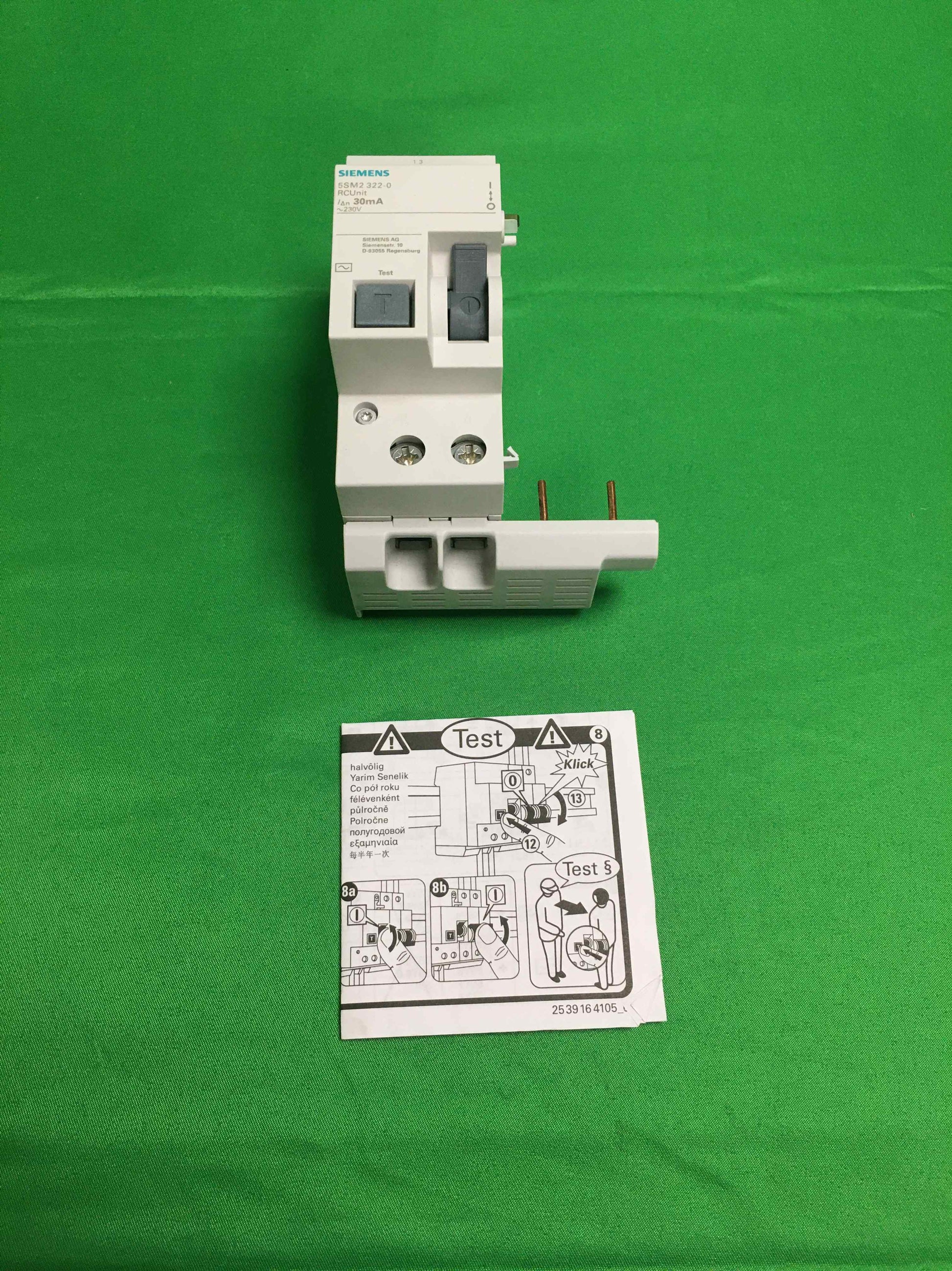 7304