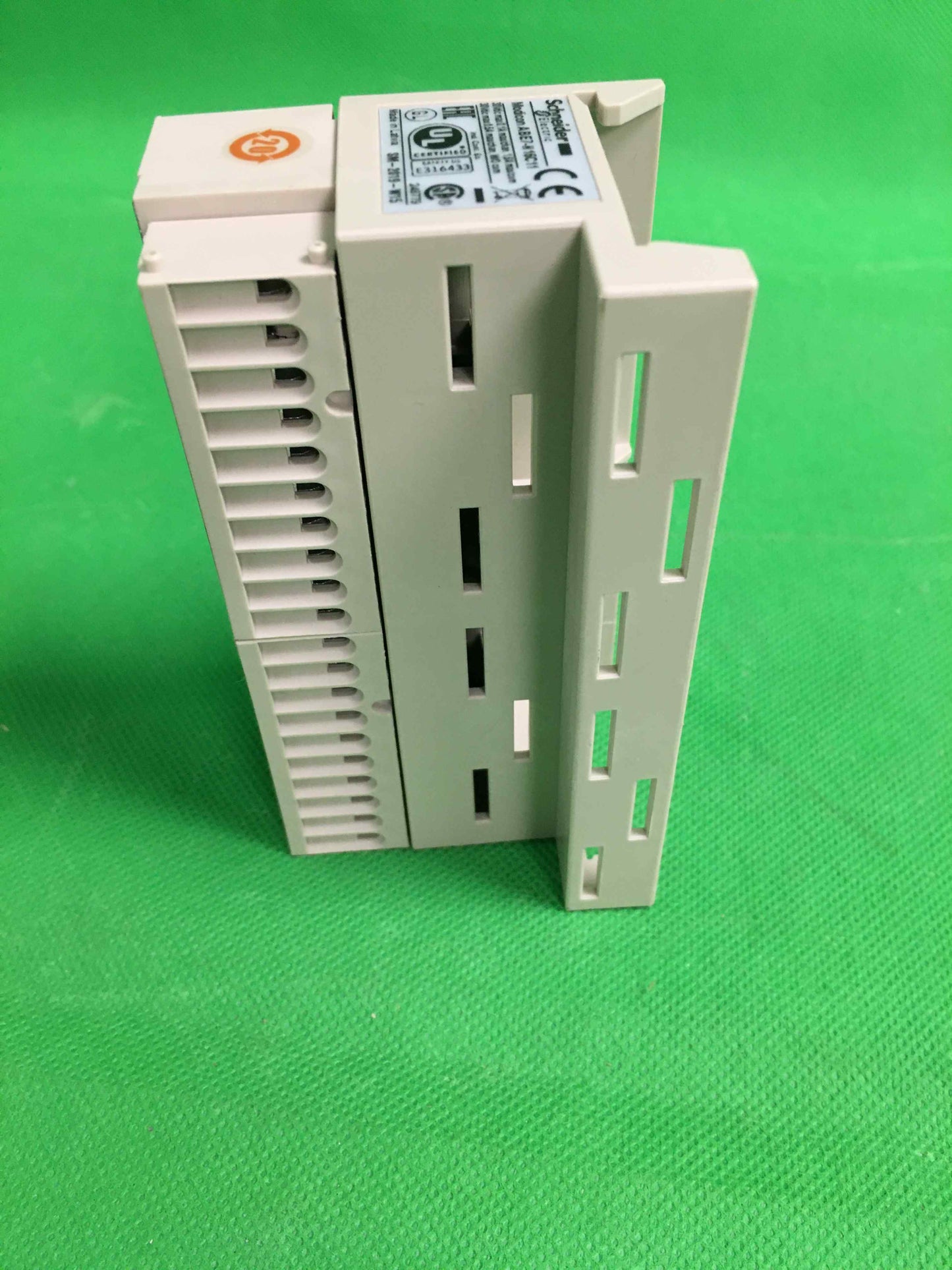Schneider Electric-ABE7-H16C11/ABE7H16C11