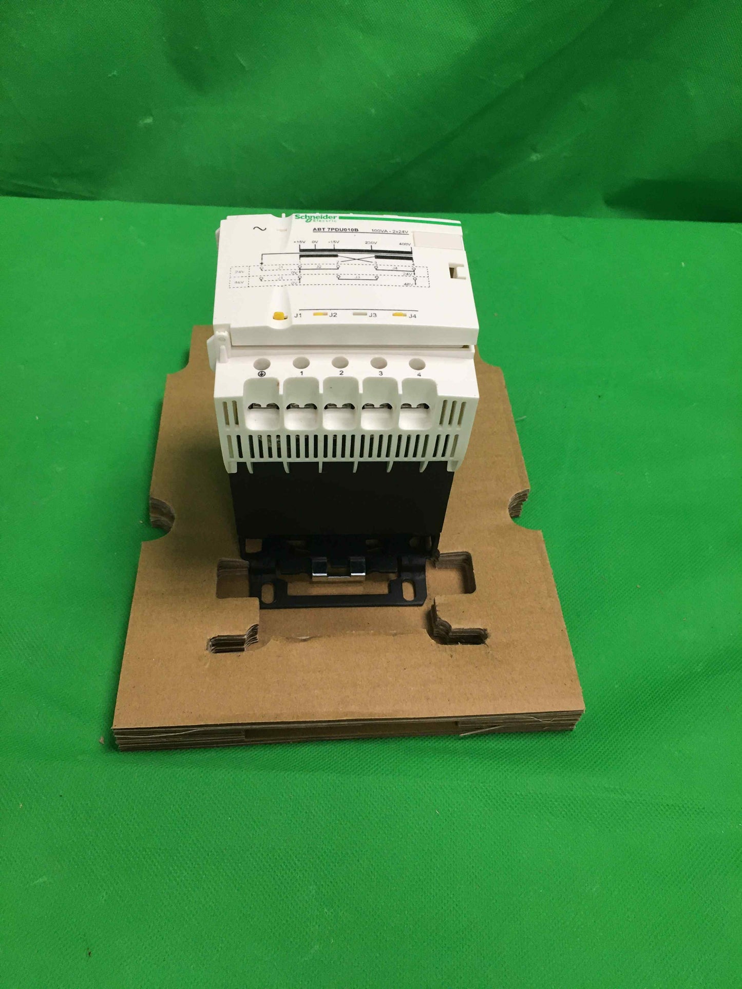 Schneider Electric-ATB7PDU010B/ATB7PDU010B