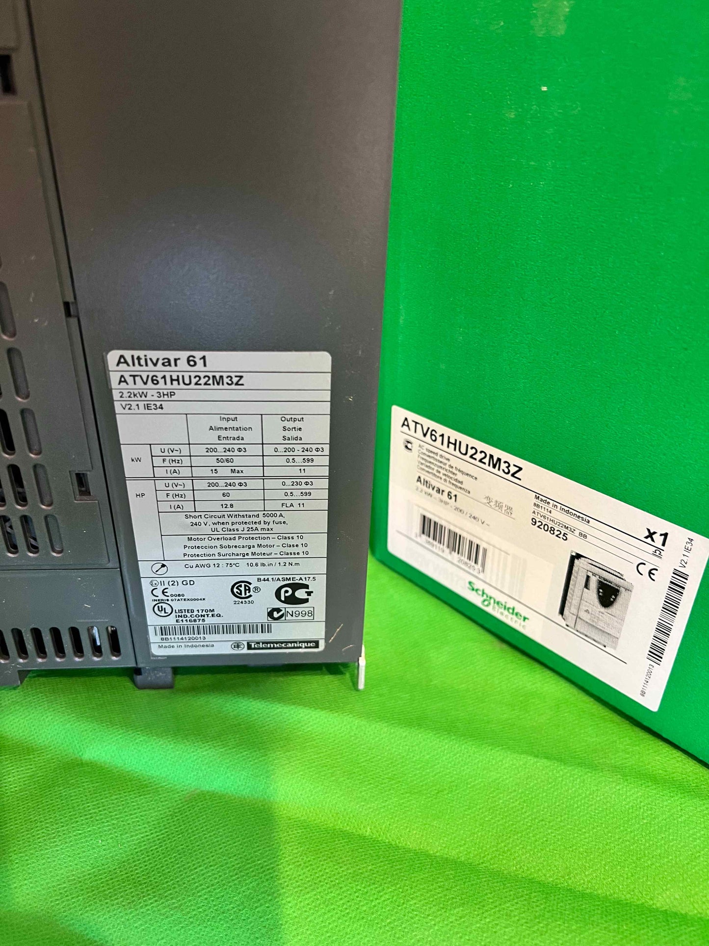 Schneider Electric-ATV61HU22M3Z/ATV61HU22M3Z
