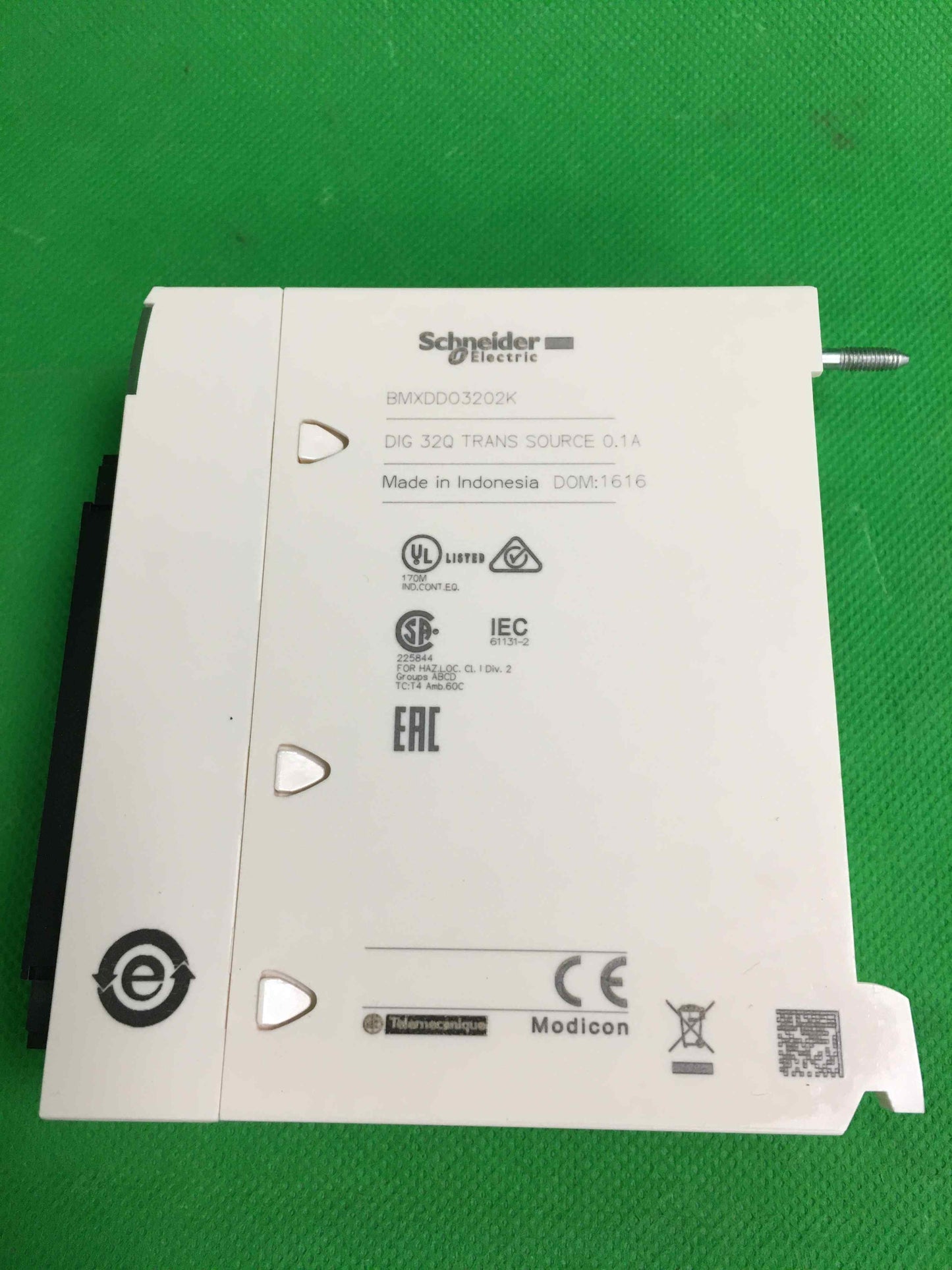 Schneider Electric-BMXDDO3202K NEW/BMXDDO3202K