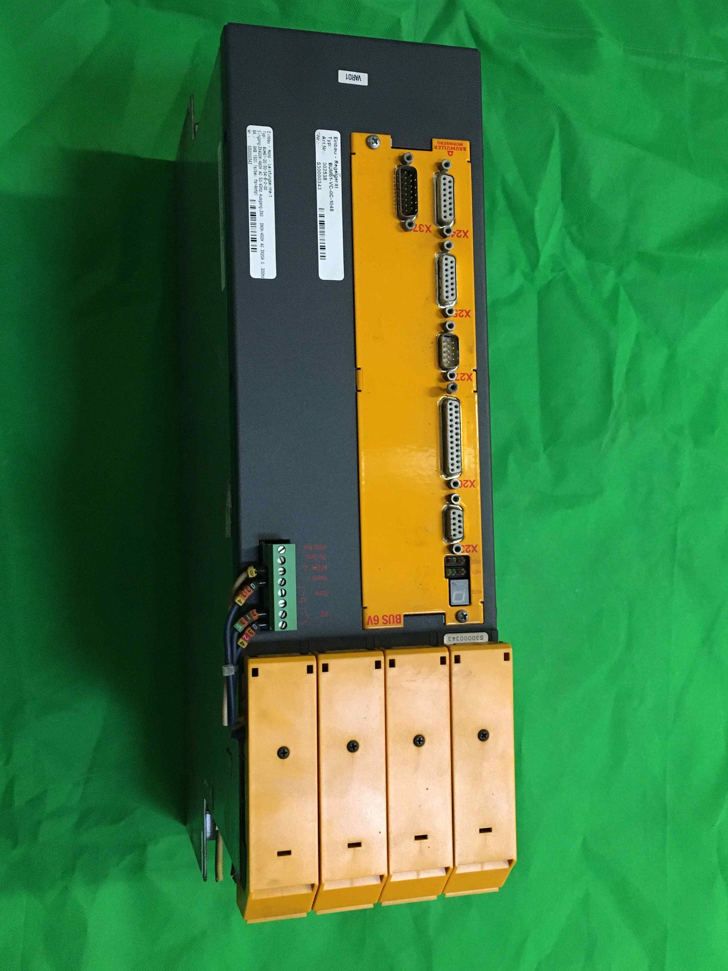 Baumuller-BUM61-VC-0C-1048 302538/BUM61VC0C1048302538