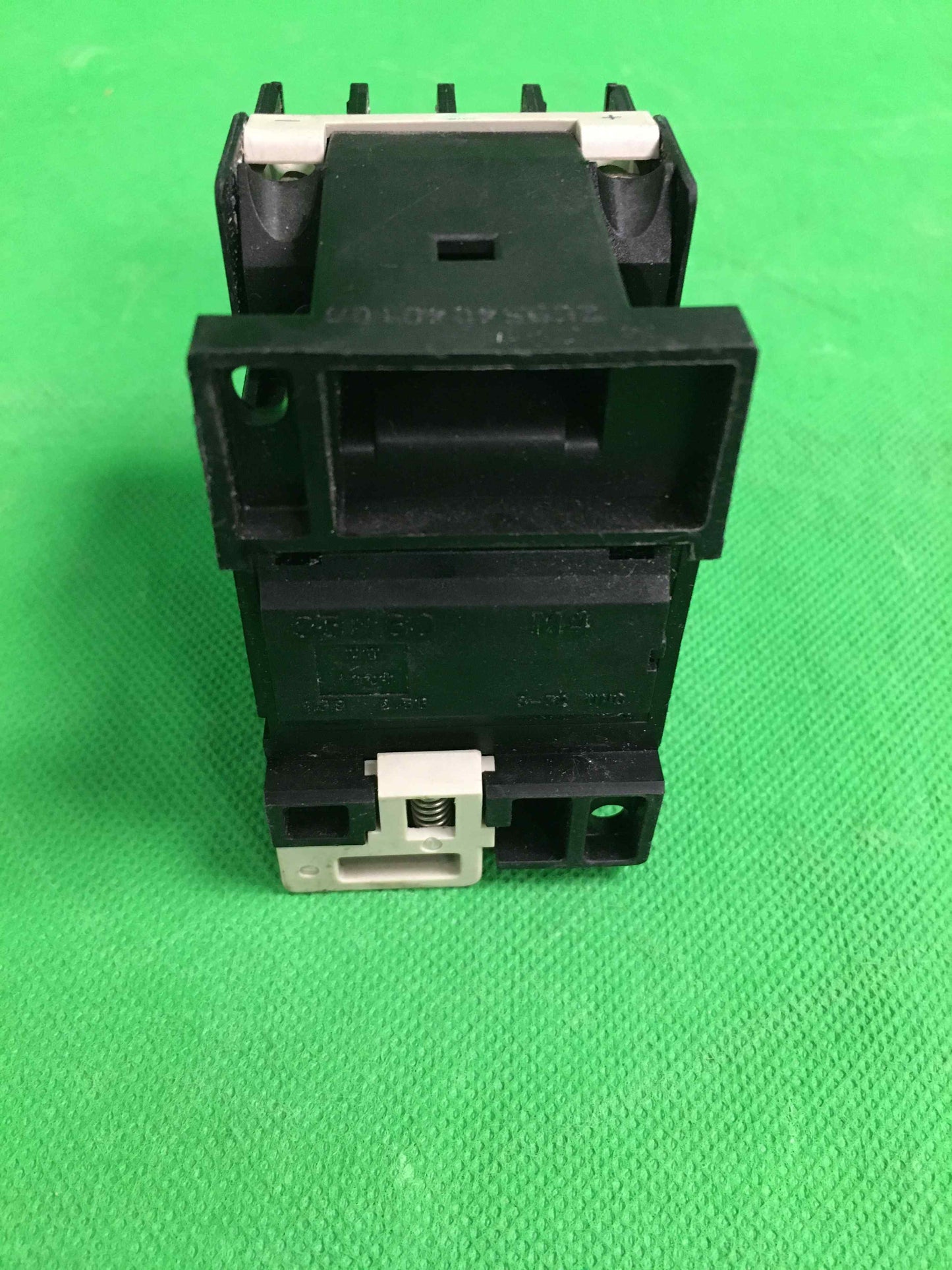 Schneider Electric-CA4DN 40/CA4DN40