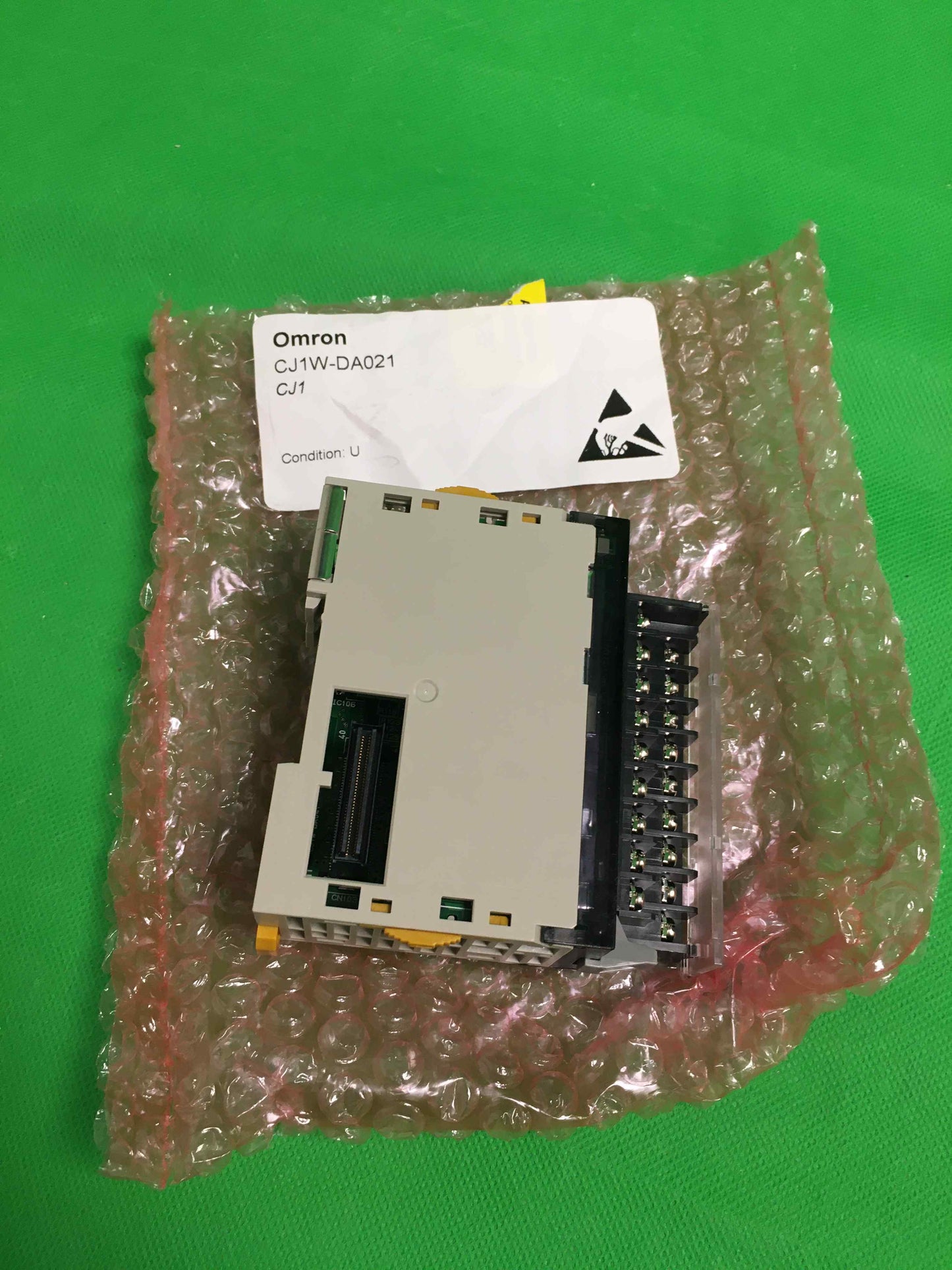 Omron-CJ1W-DA021/CJ1WDA021