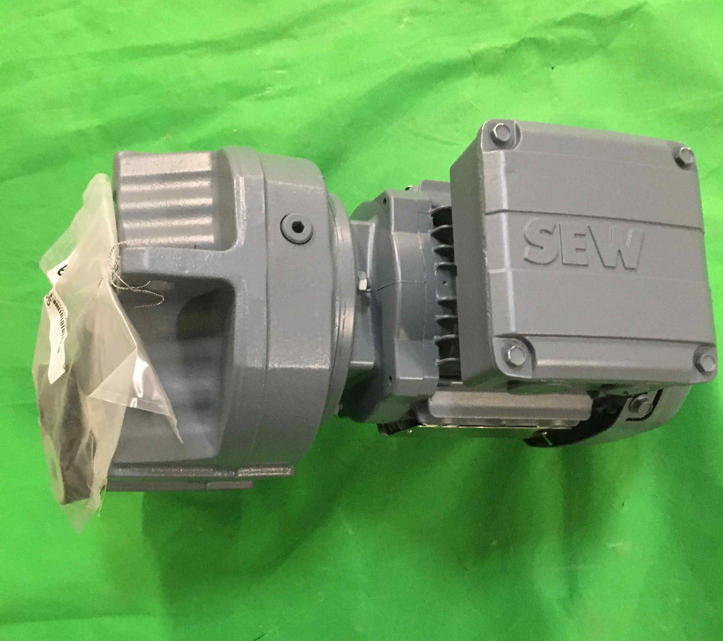 SEW-FA37 G DRS71S4/FA37GDRS71S4