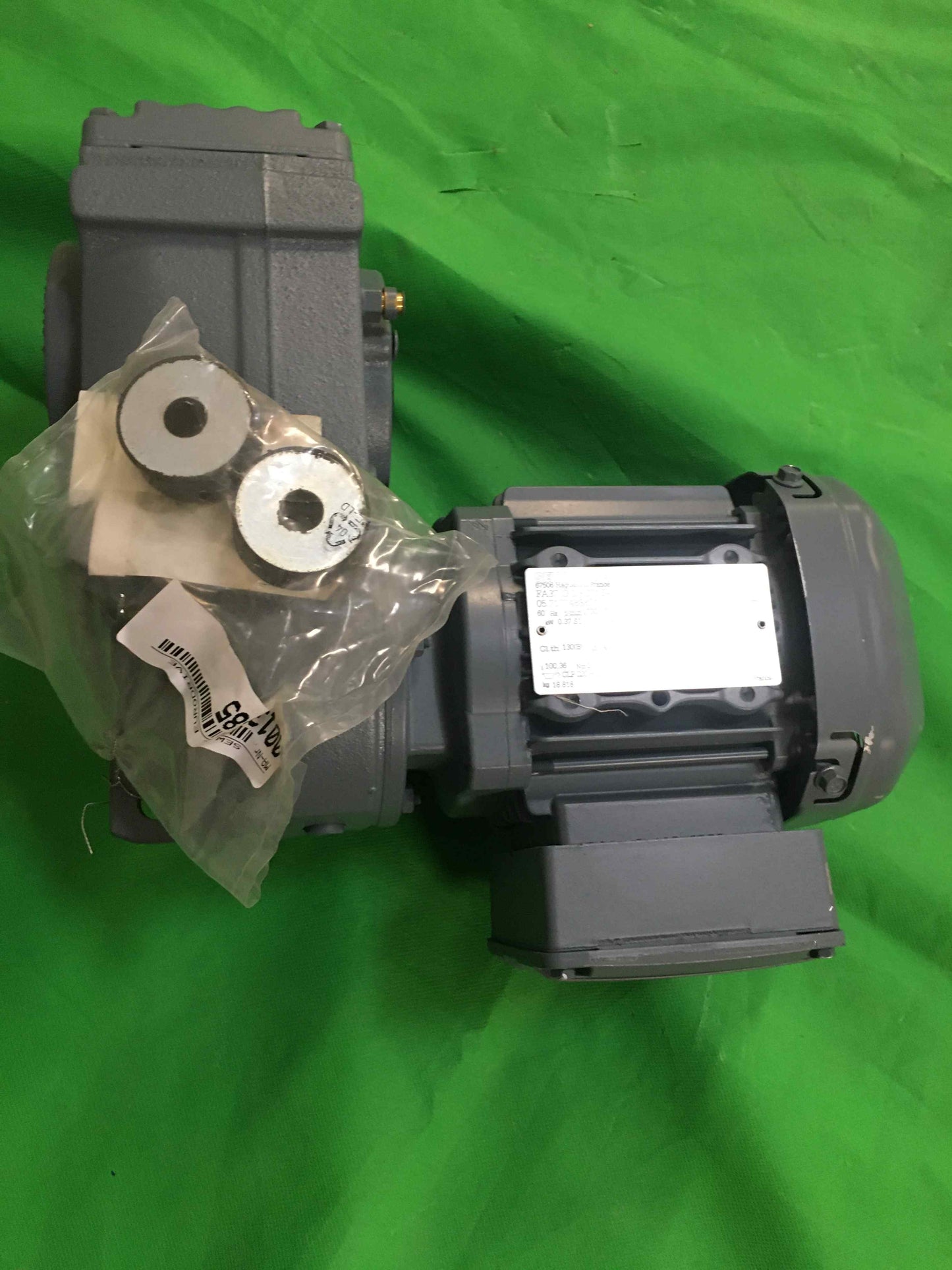 SEW-FA37 G DRS71S4/FA37GDRS71S4