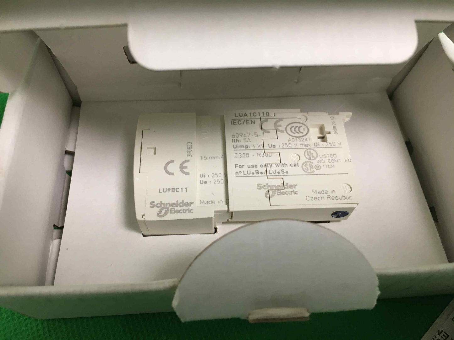 Schneider Electric-LUA1C11/LUA1C11