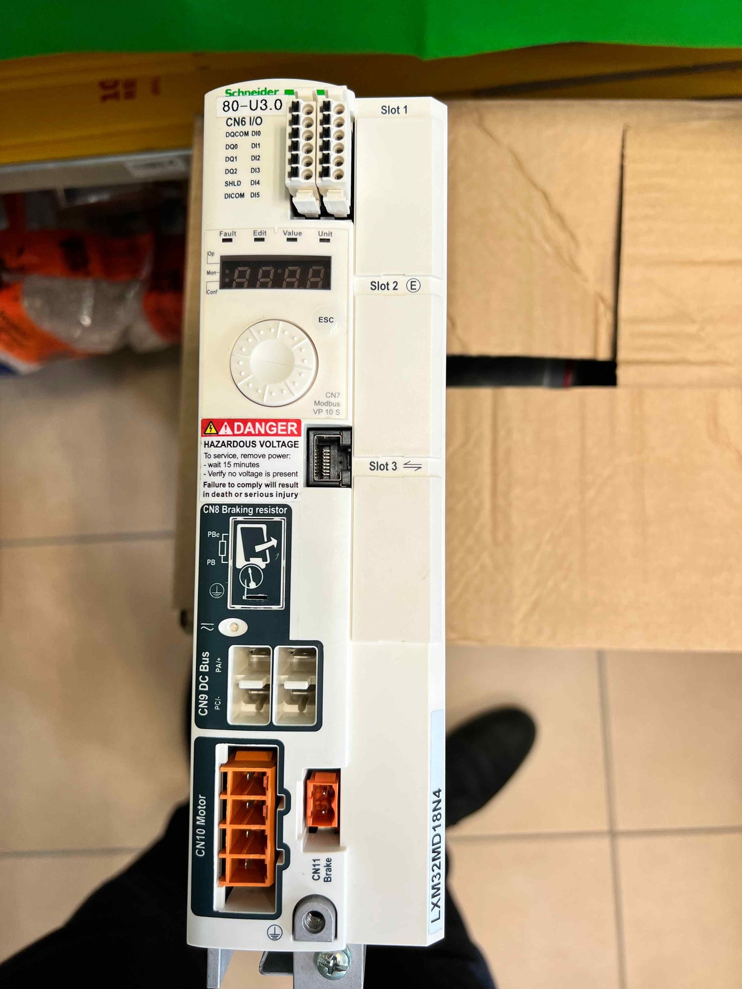Schneider Electric-LXM32MD18N4/LXM32MD18N4