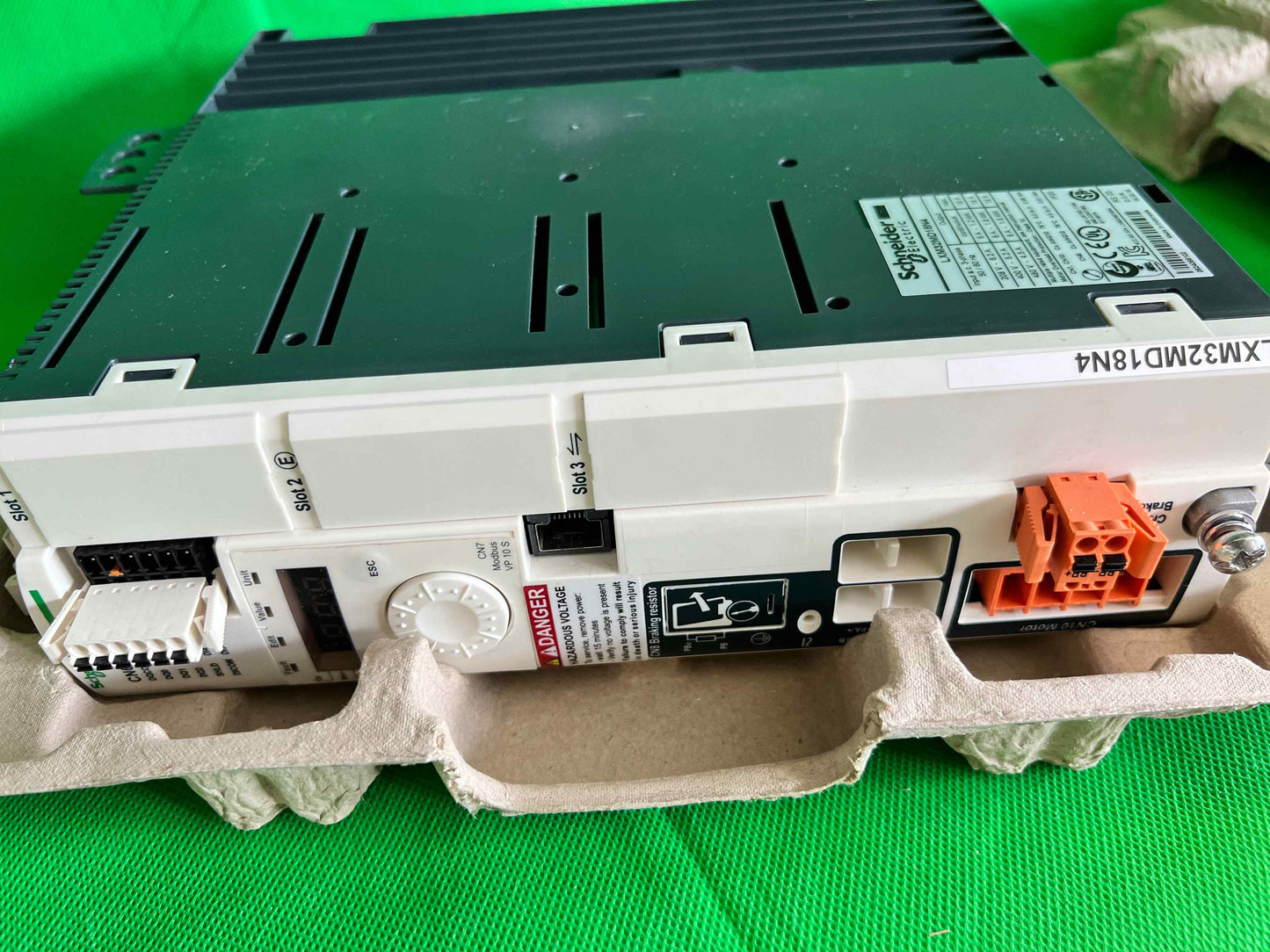Schneider Electric-LXM32MD18N4/LXM32MD18N4