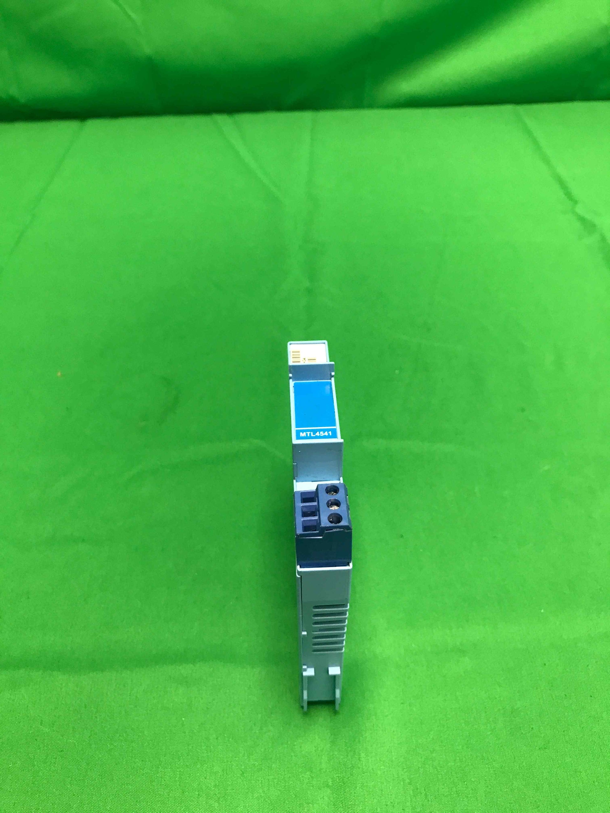 6824
