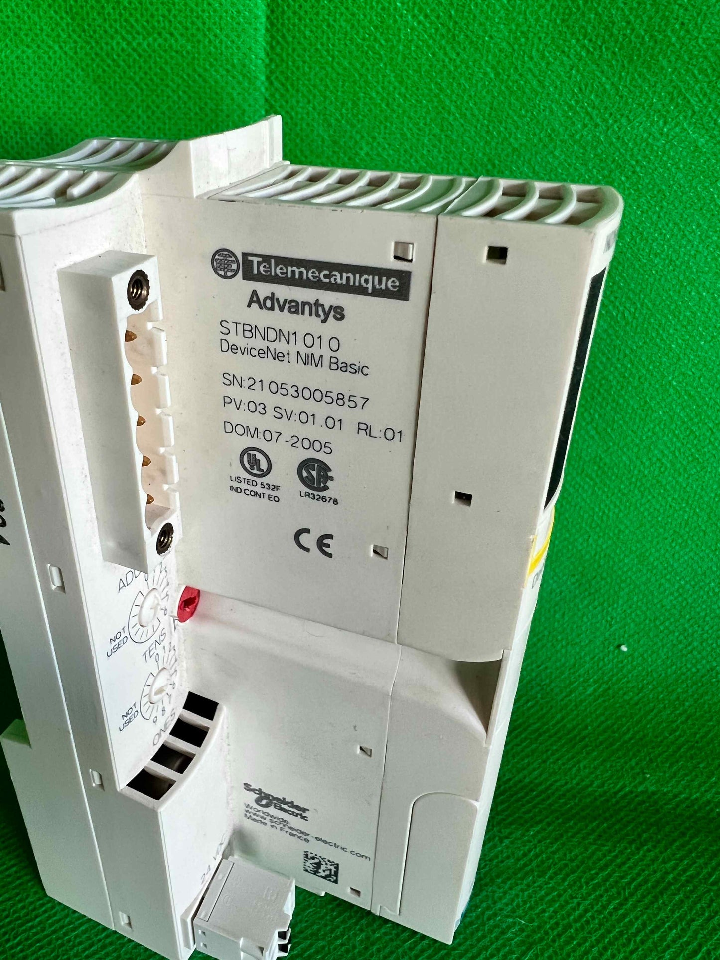 Schneider Electric-STBNDN1010/STBNDN1010