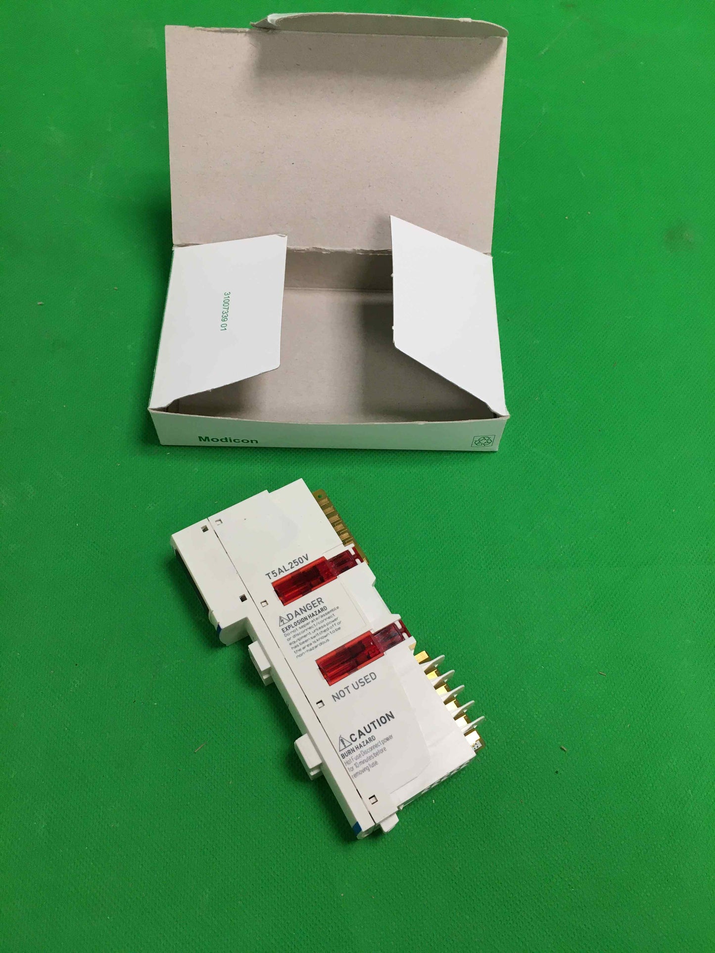 Schneider Electric-STBPDT3105/STBPDT3105