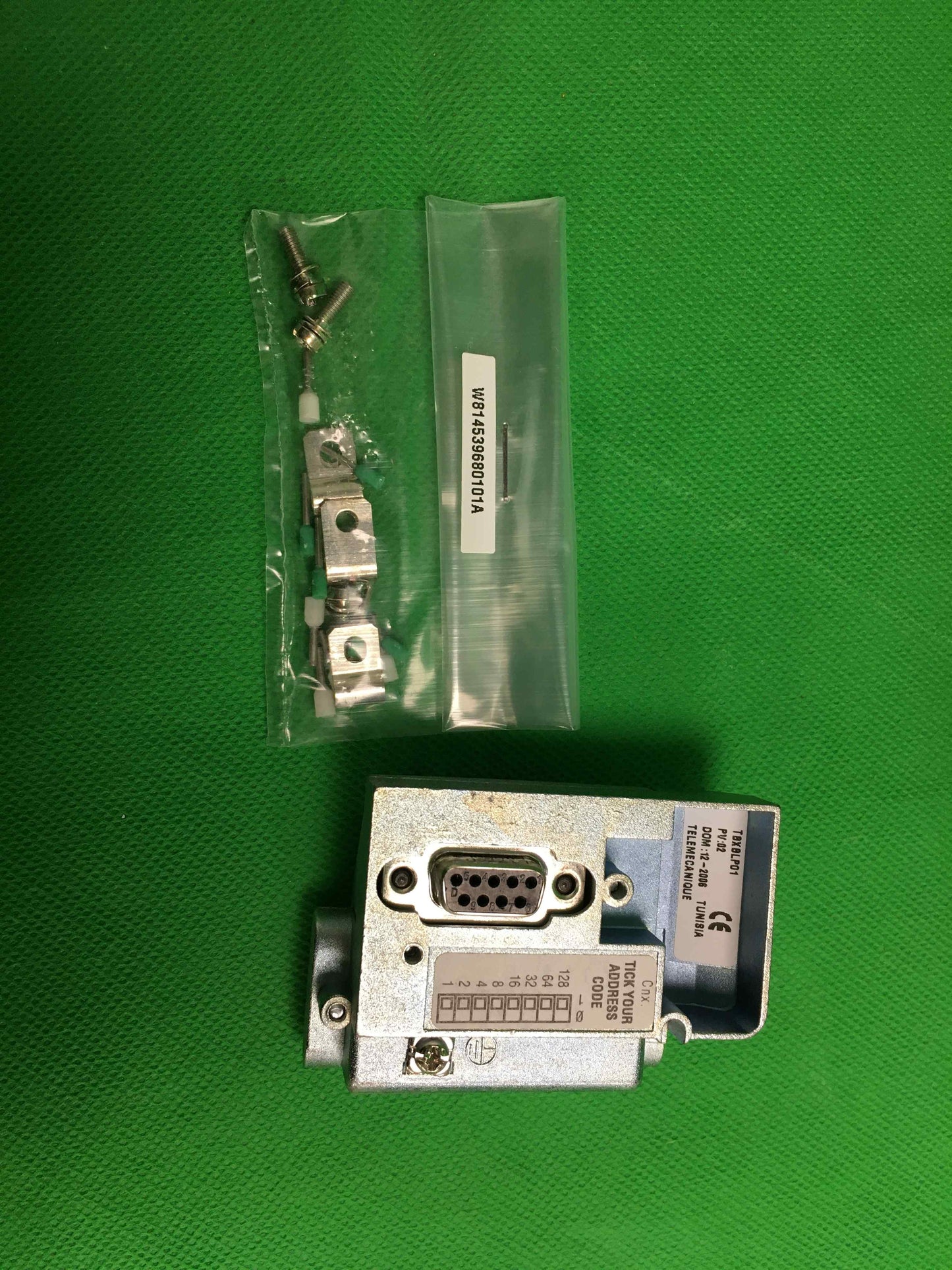 Schneider Electric-TBXBLP01/TBXBLP01