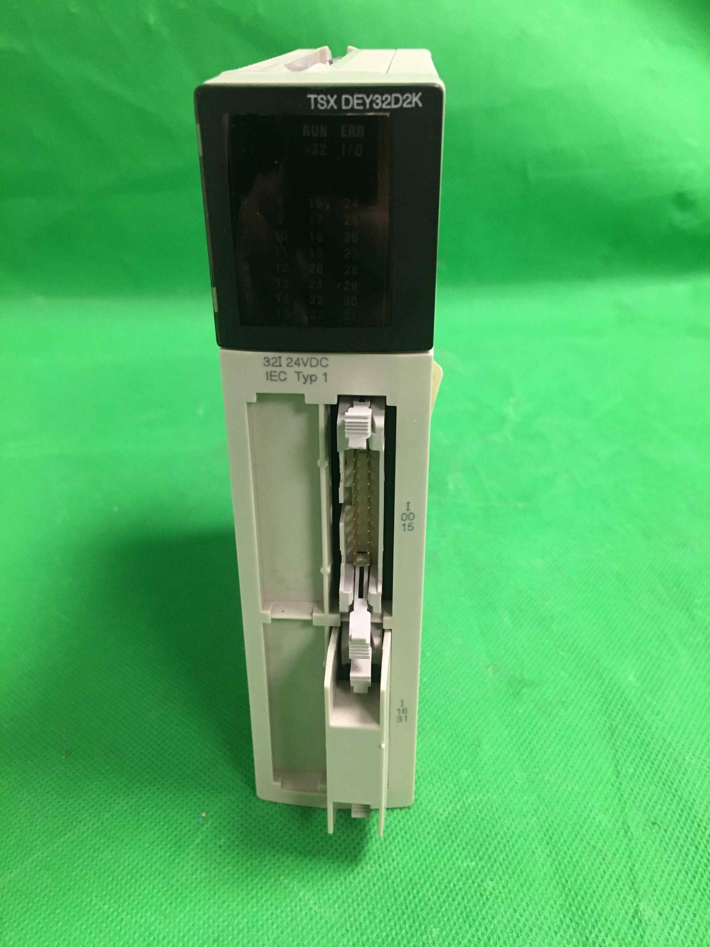 Schneider Electric-TSXDEY32D2K USED/TSXDEY32D2K