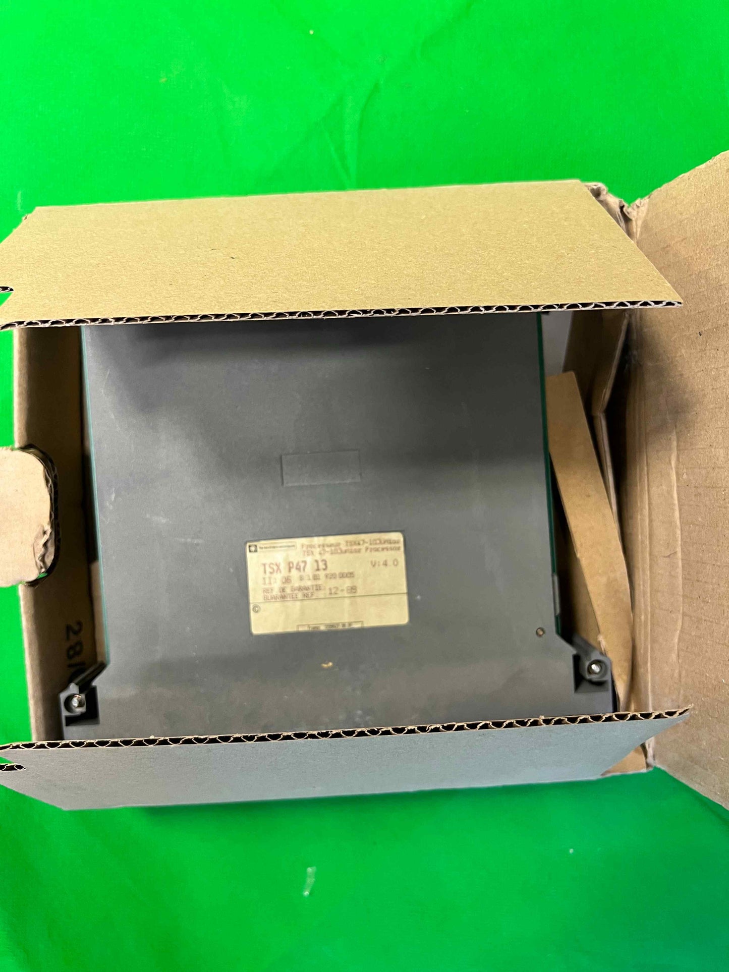 Schneider Electric-TSXP4713/TSXP4713