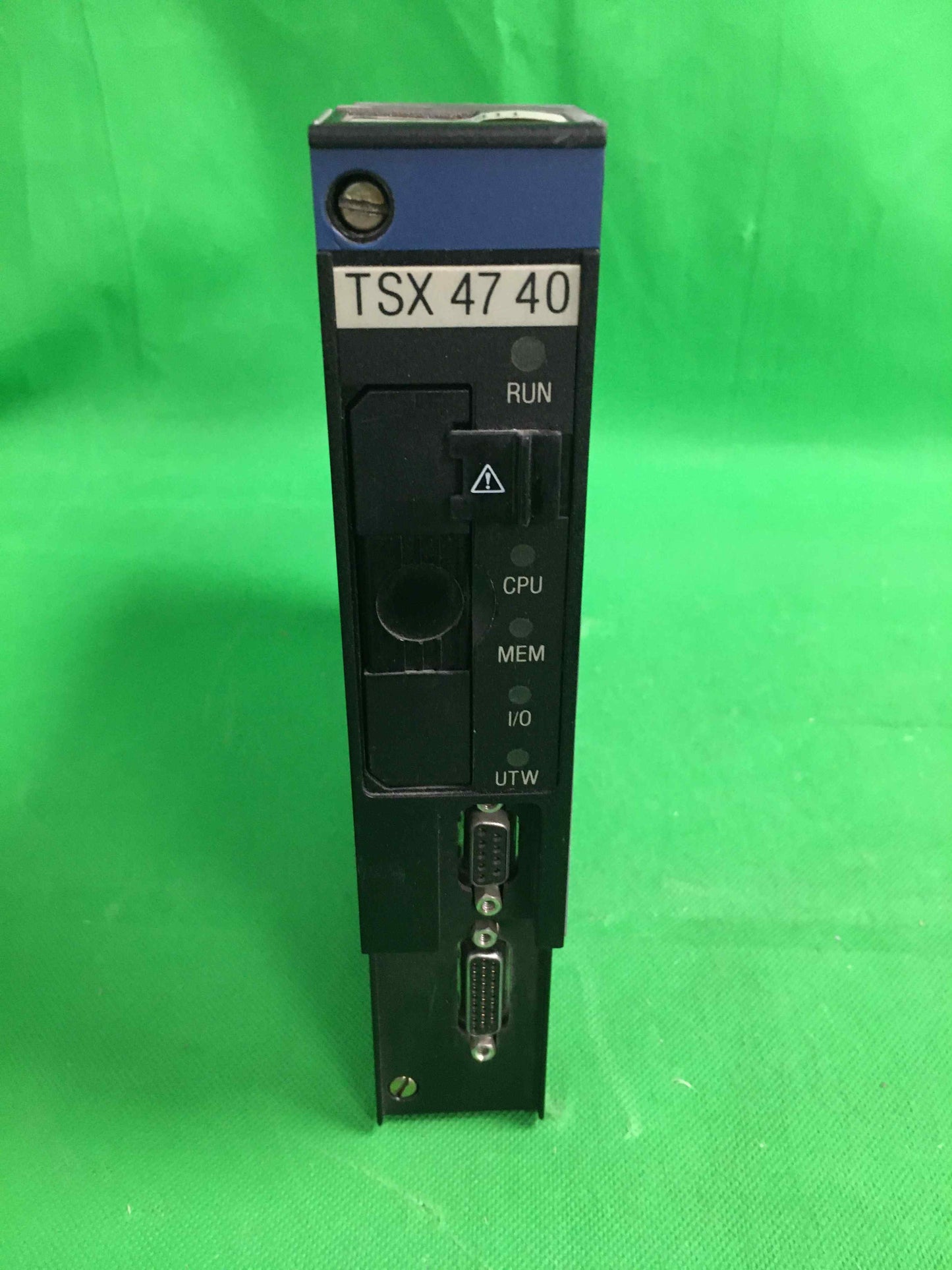 Schneider Electric-TSXP47411/TSXP47411