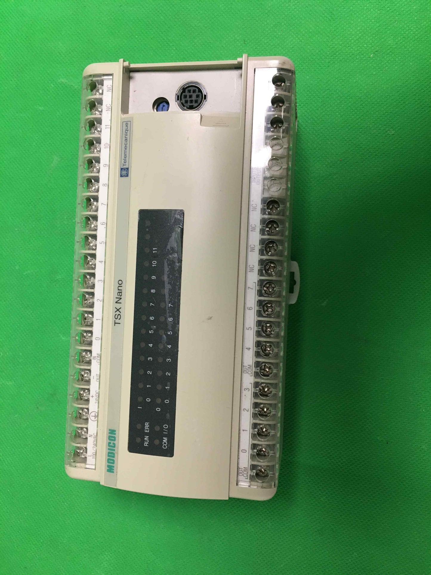 Schneider Electric-TSX 07 3L 2028/TSX073L2028