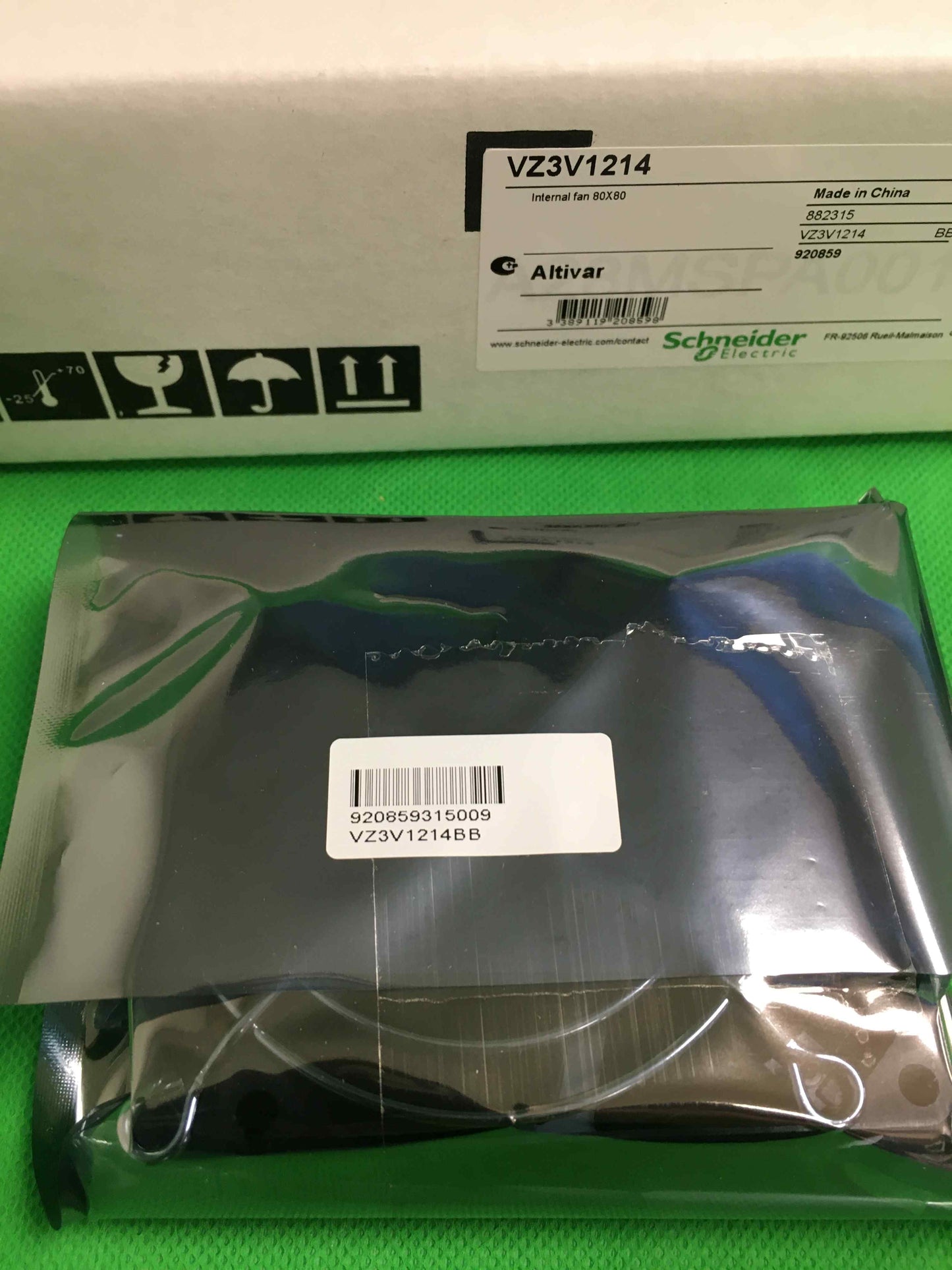 Schneider Electric-VZ3V1214/VZ3V1214