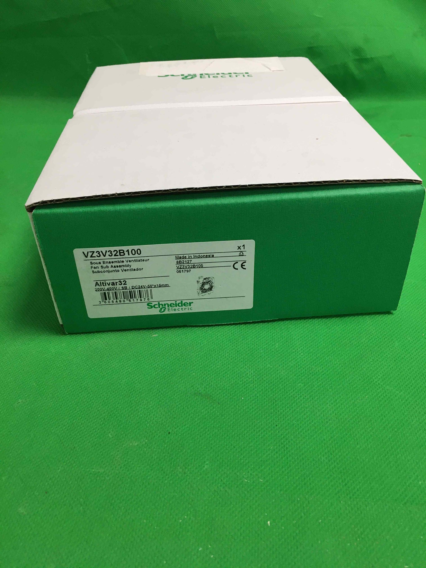 Schneider Electric-VZ3V32B100/VZ3V32B100