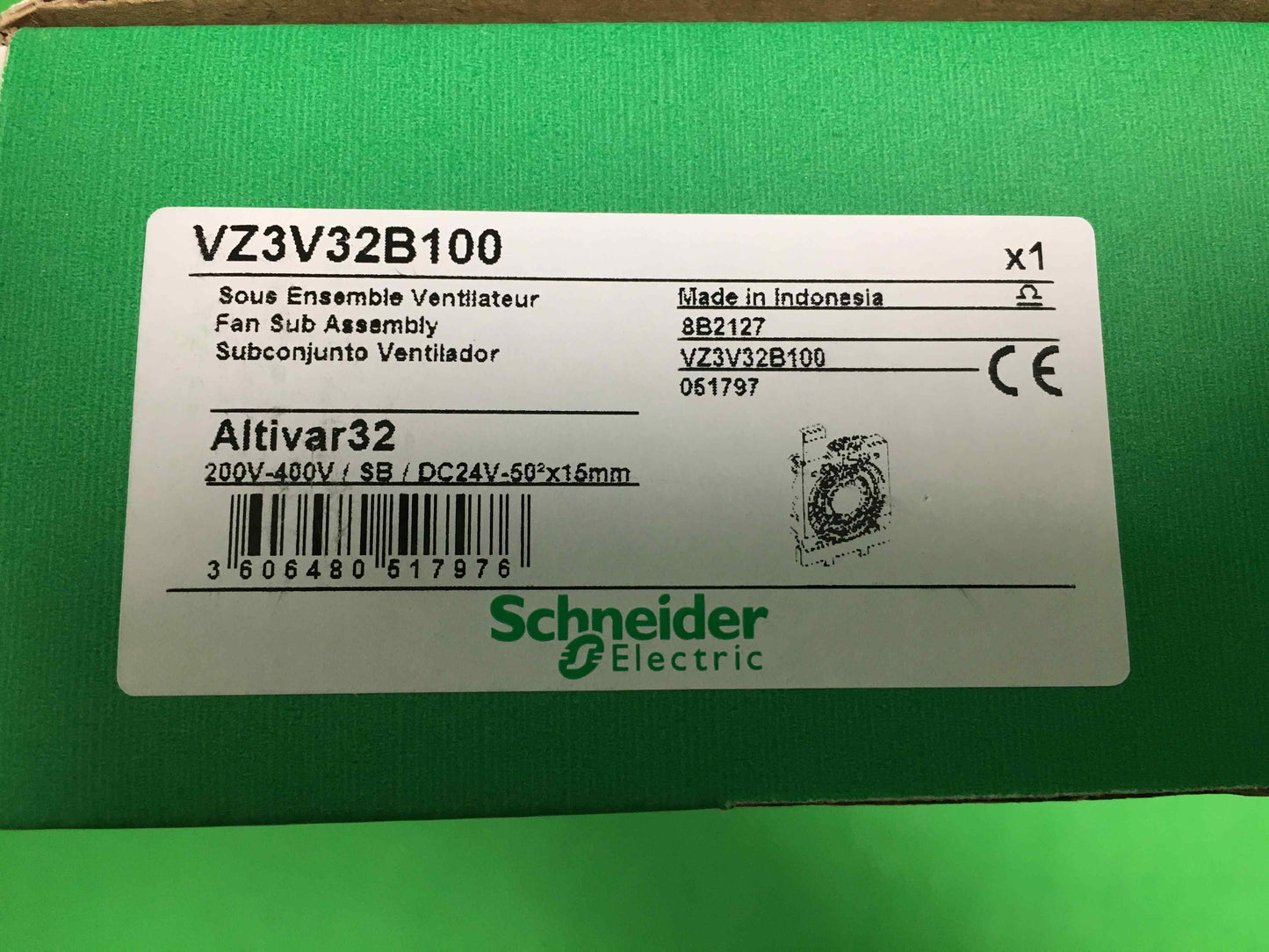 Schneider Electric-VZ3V32B100/VZ3V32B100