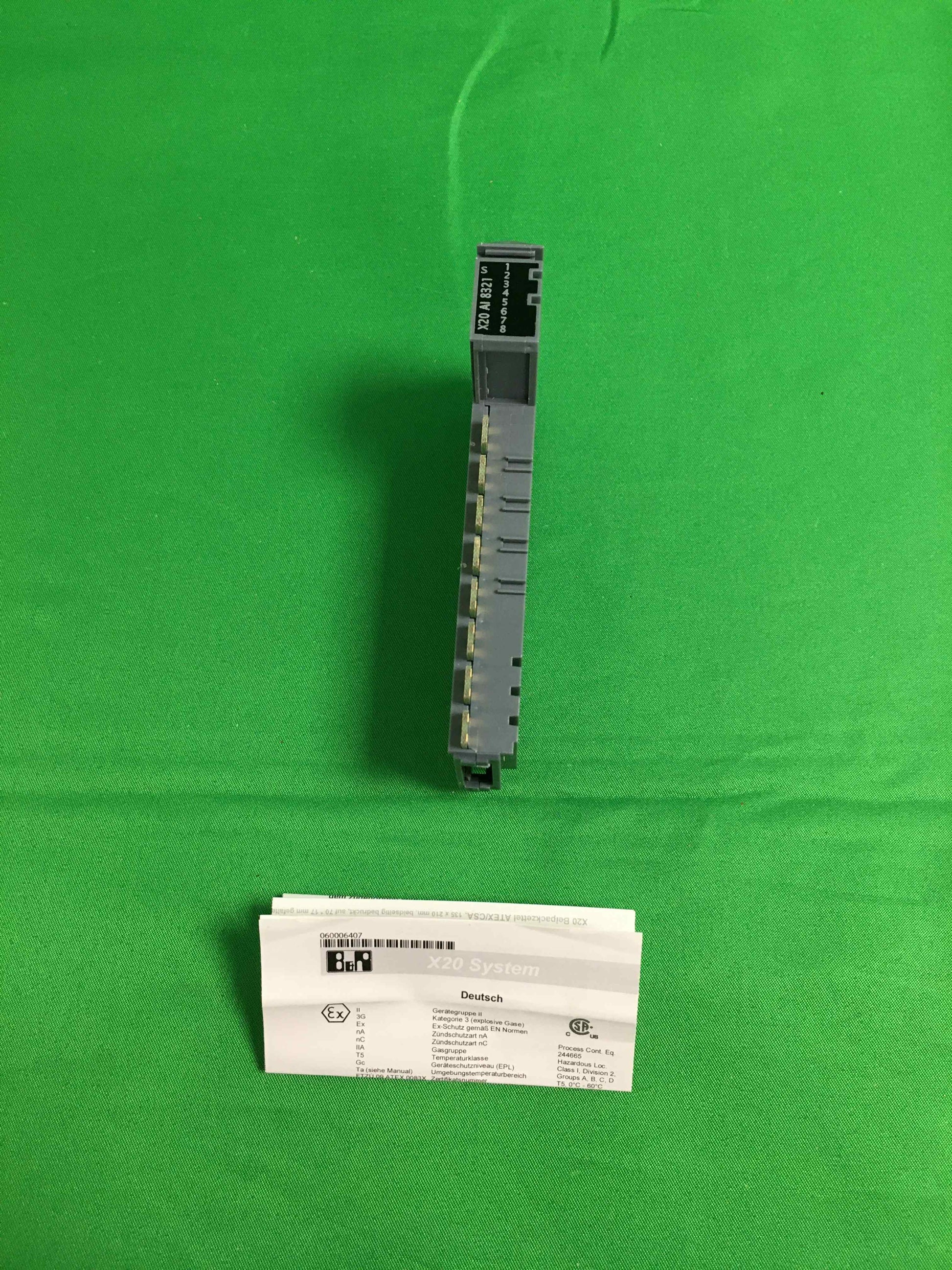 7896