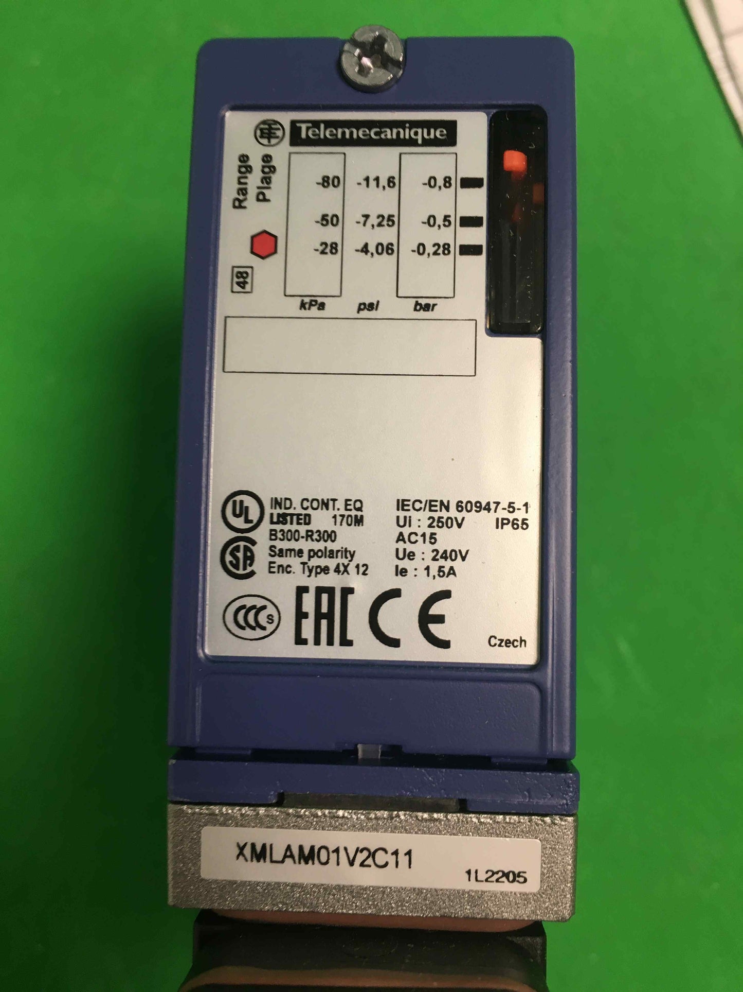Schneider Electric-XMLAM01V2C11/XMLAM01V2C11