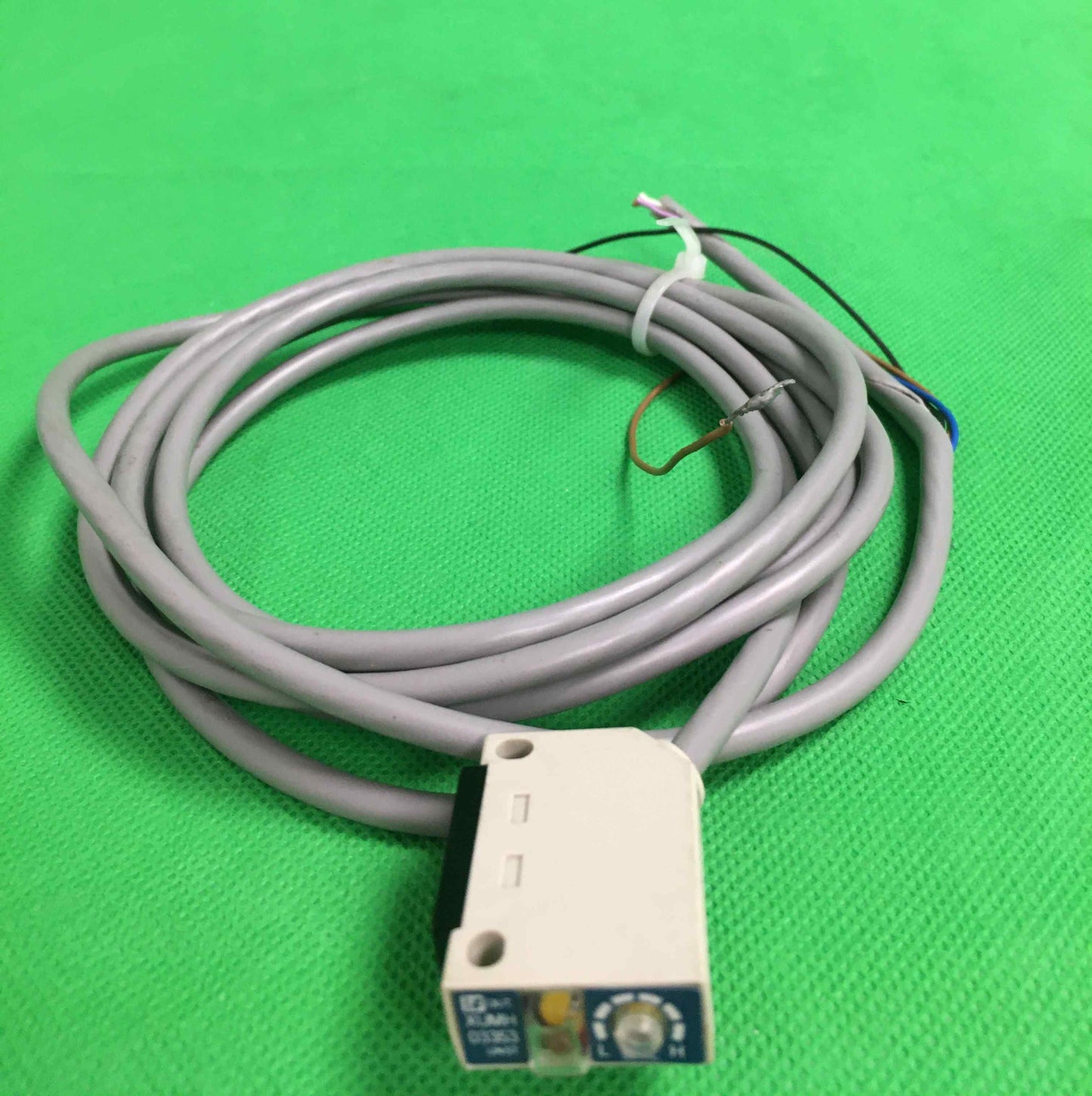 Schneider Electric-XUMH03353/XUMH03353