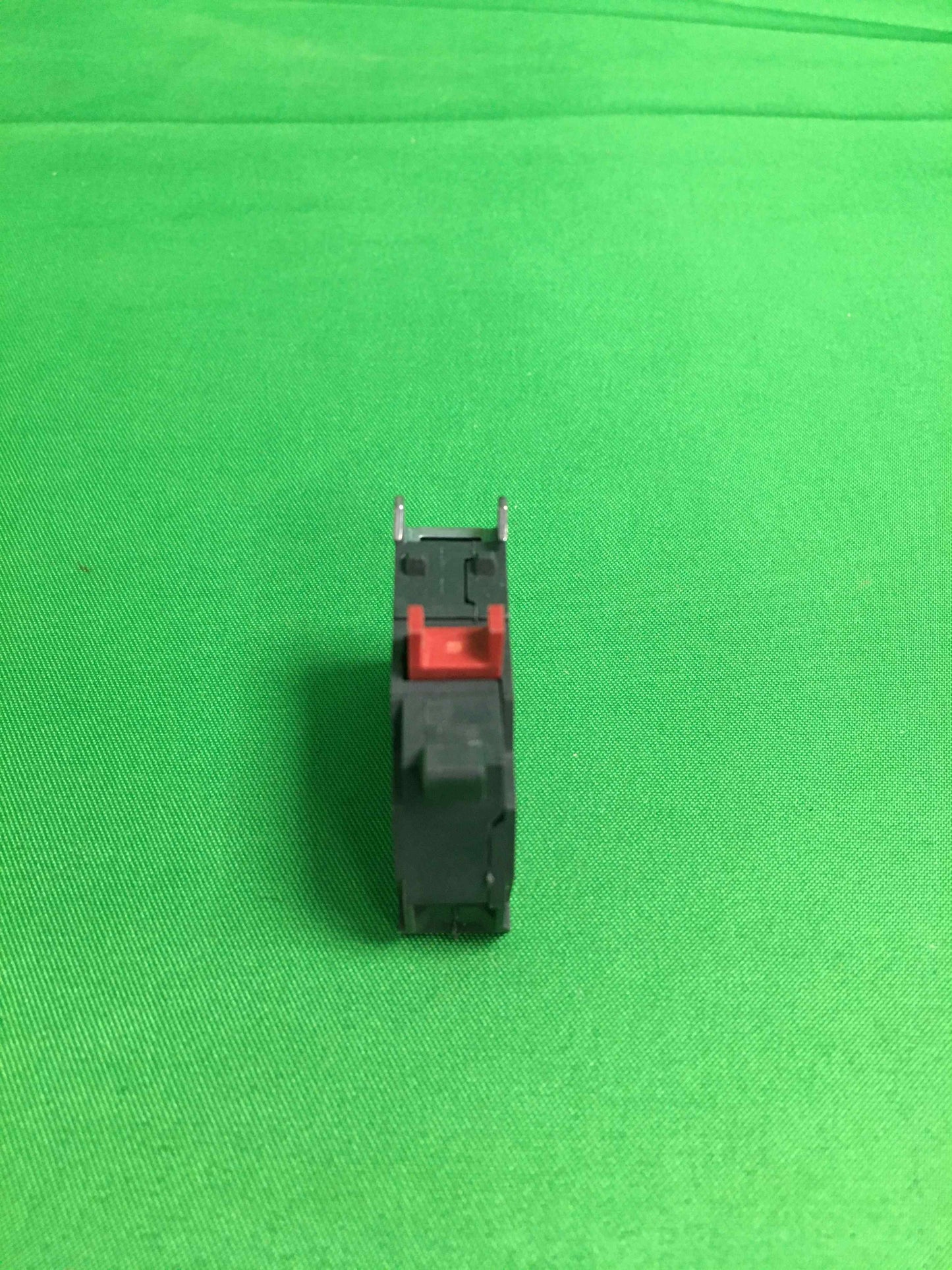 8135