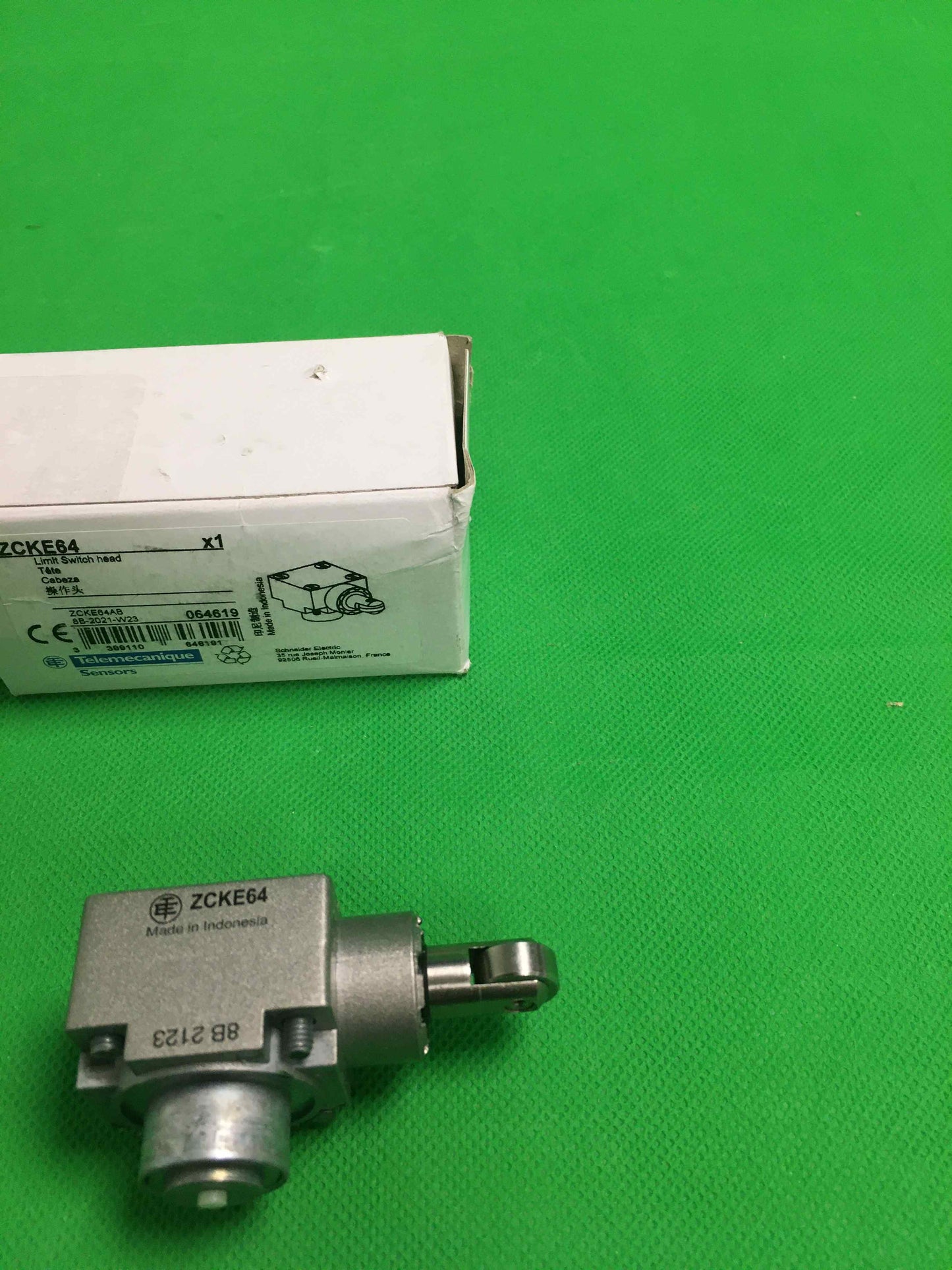 Schneider Electric-ZCKE64/ZCKE64