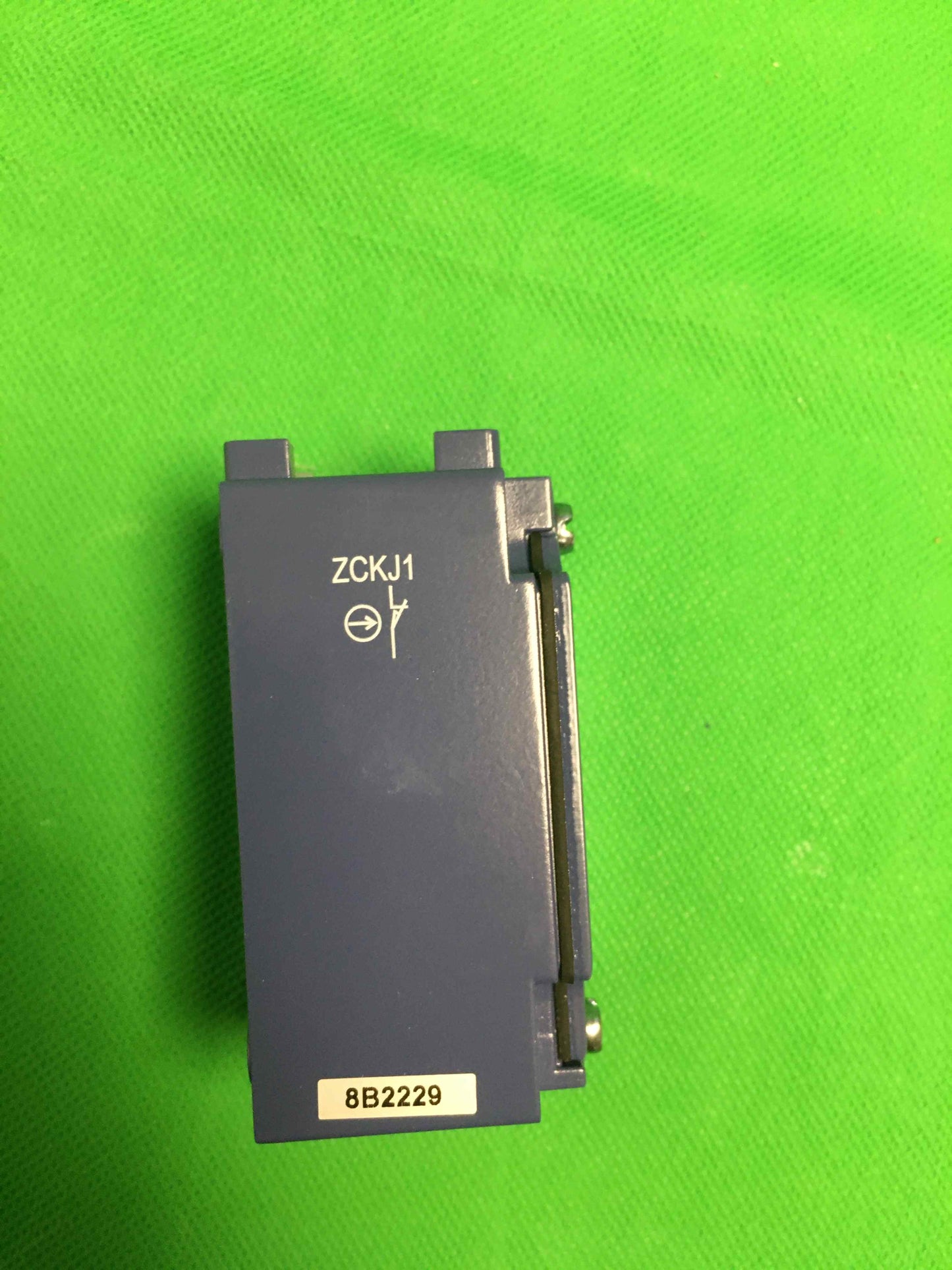Schneider Electric-ZCKJ1/ZCKJ1